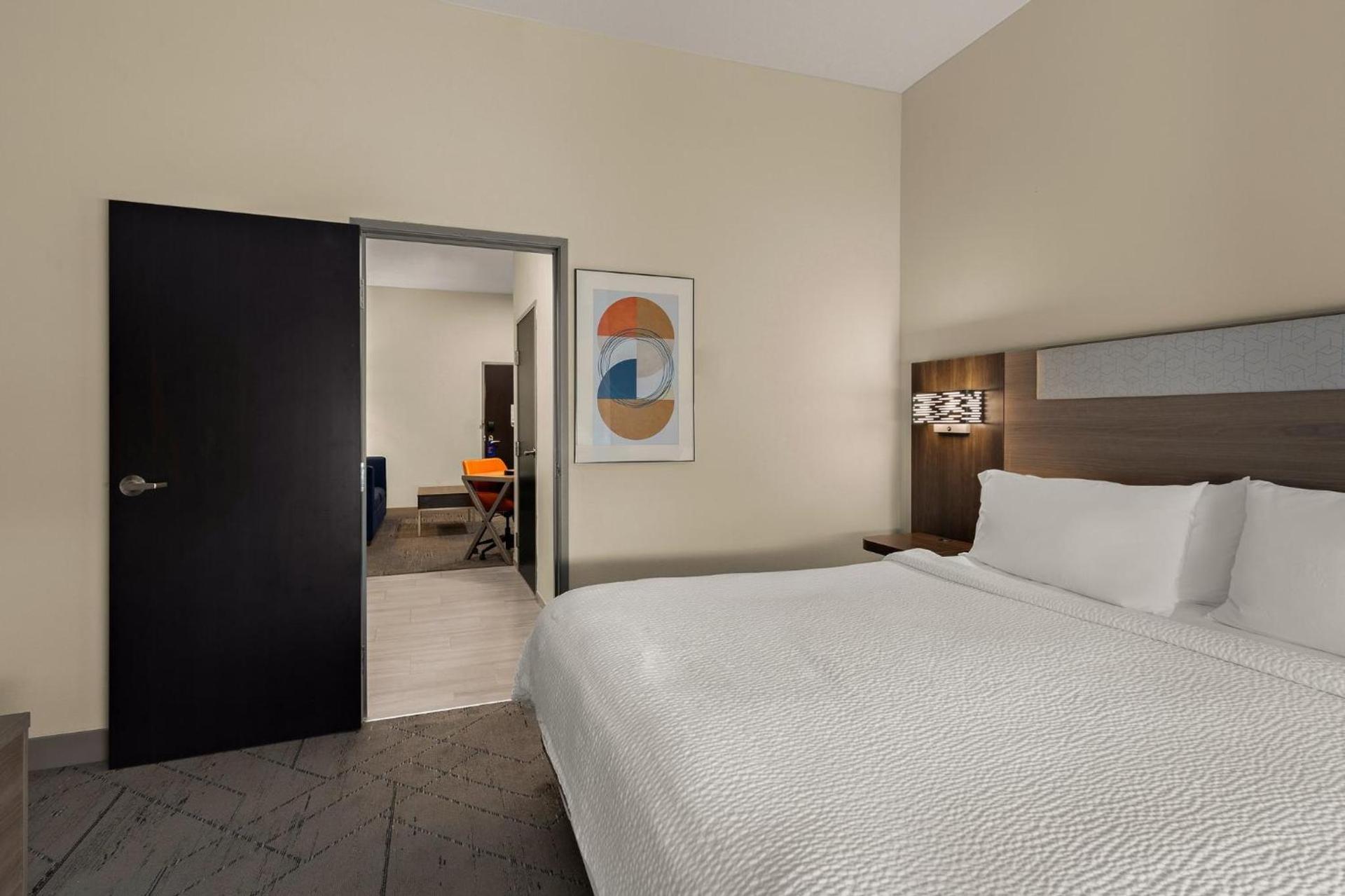 Holiday Inn Express & Suites Oklahoma City NW - Quail Springs by IHG photo 26