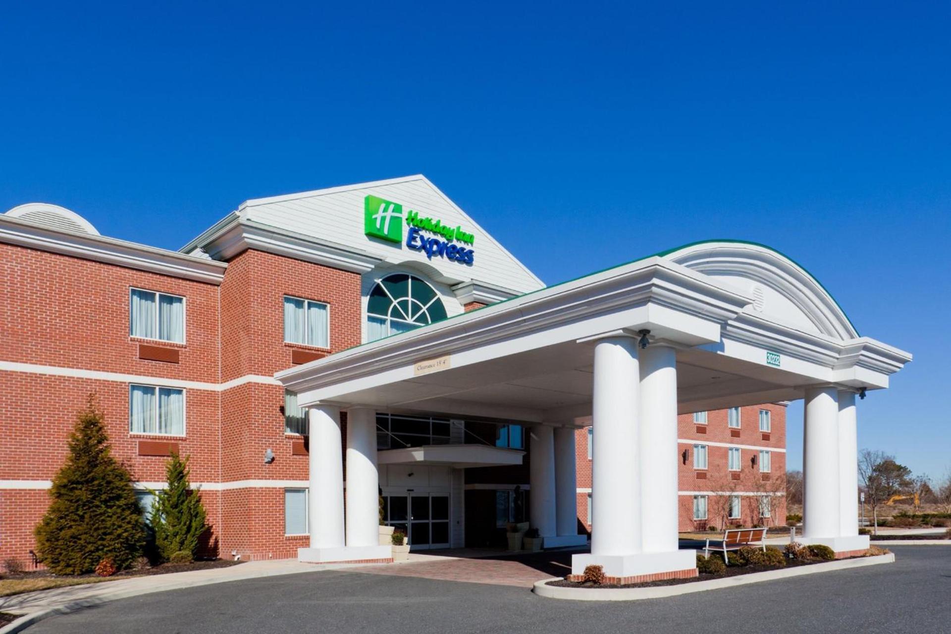 Holiday Inn Express Hotel & Suites Salisbury - Delmar by IHG photo 7