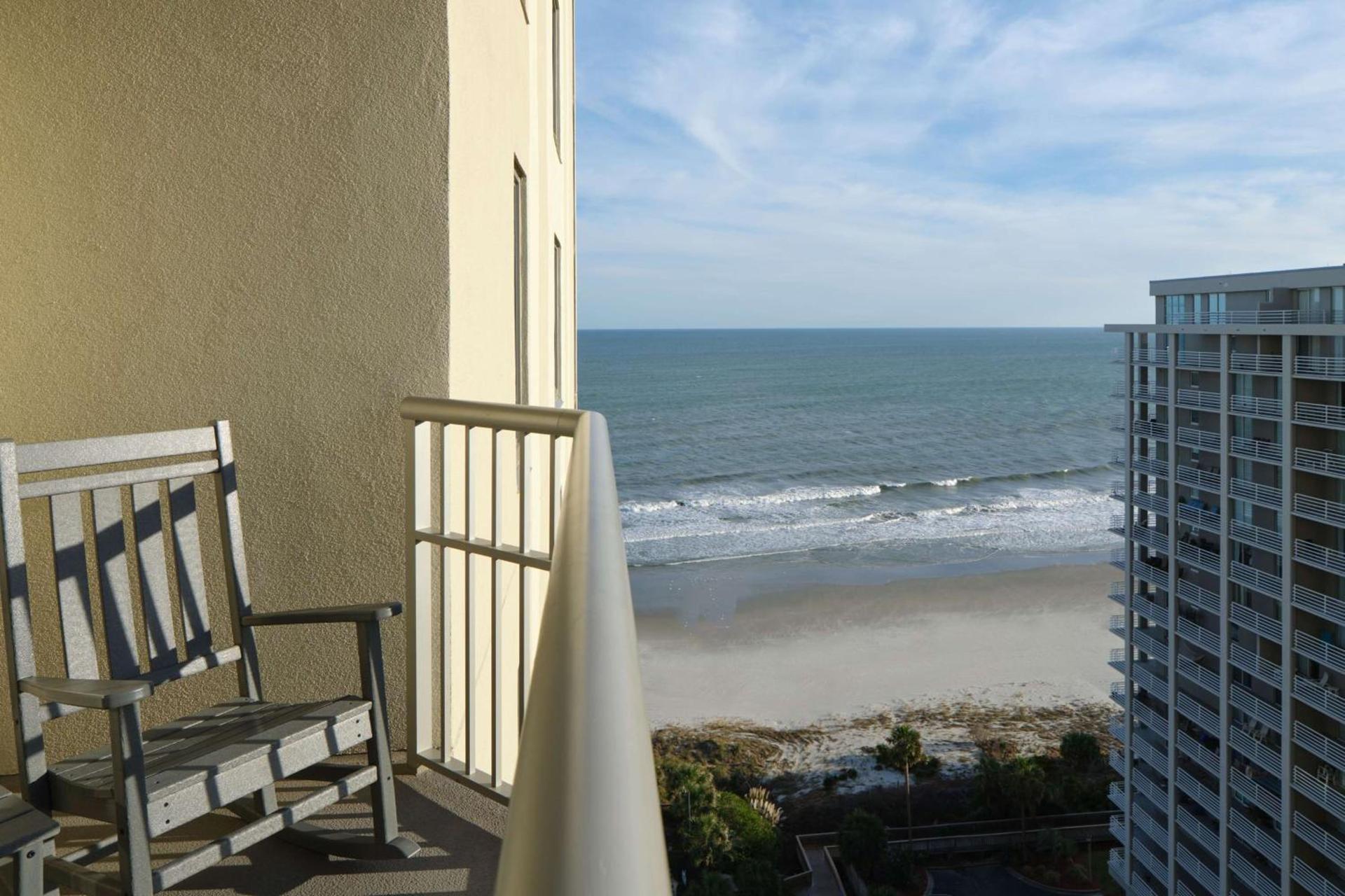 Royale Palms Condominiums photo 15