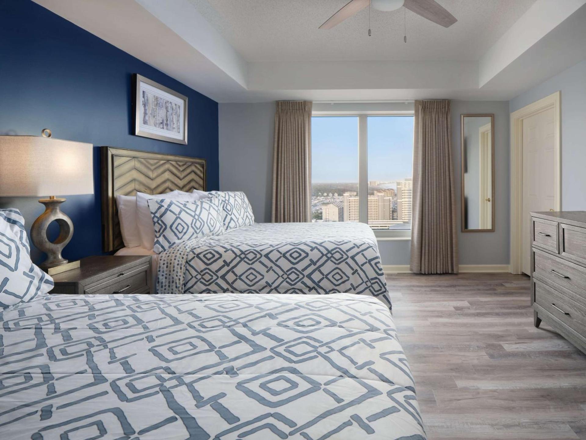 Royale Palms Condominiums photo 14