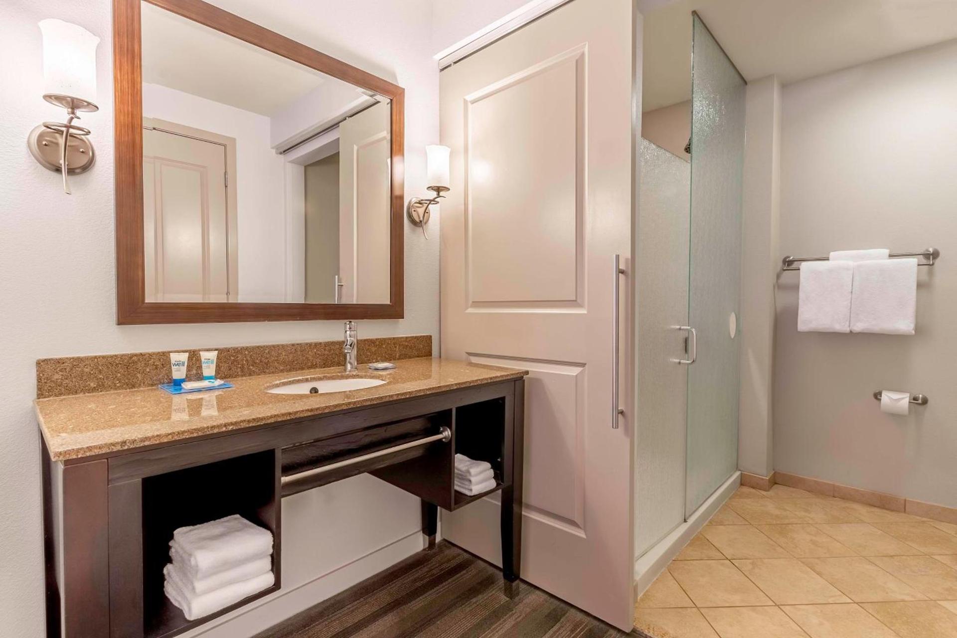 Hyatt House Sterling/Dulles Airport North photo 20