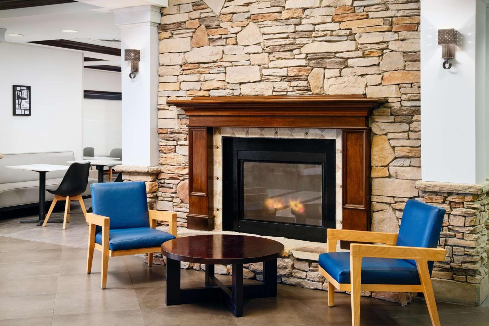 Hyatt House Sterling/Dulles Airport North photo 28