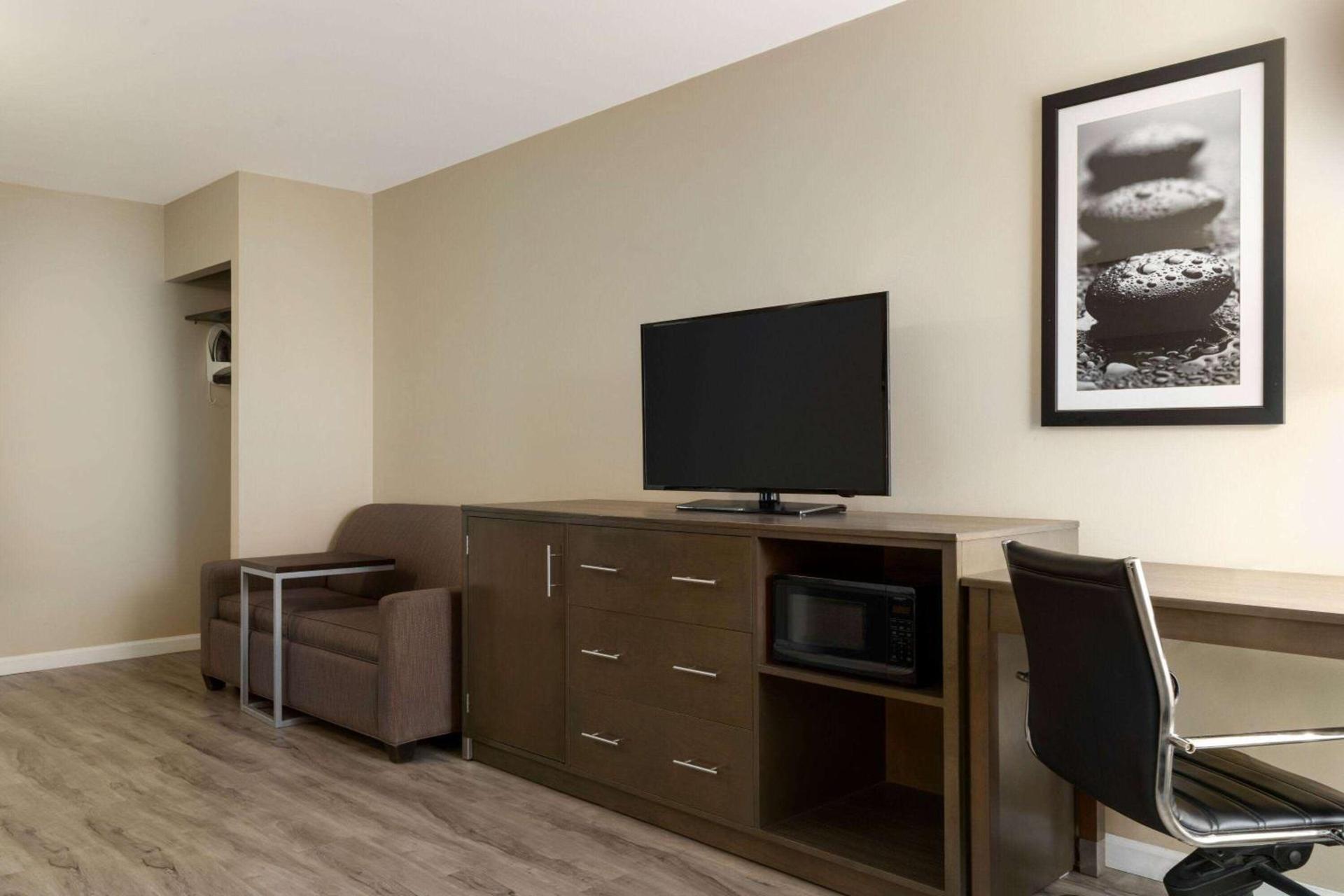 Spark by Hilton Waldorf photo 17