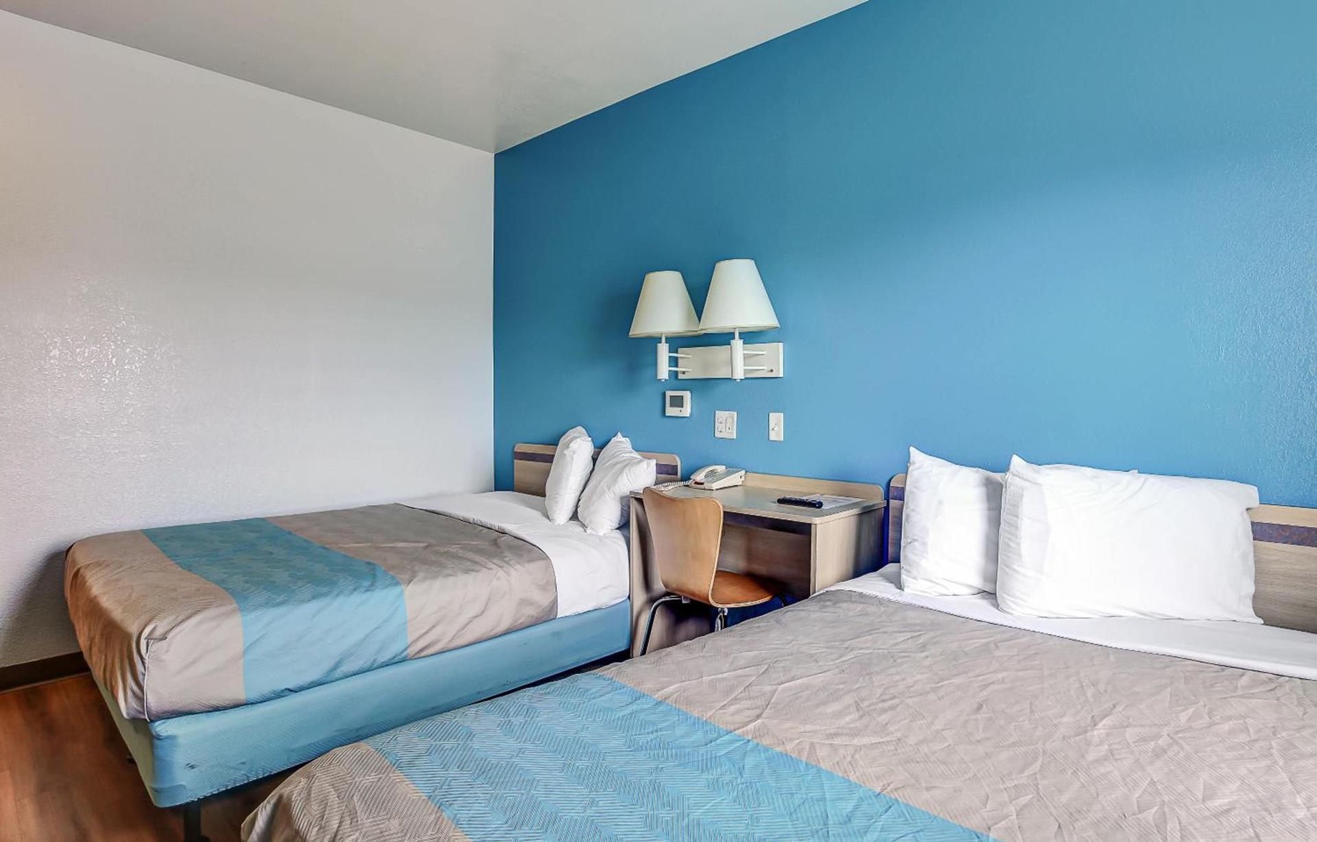 Motel 6-Coos Bay, OR photo 12