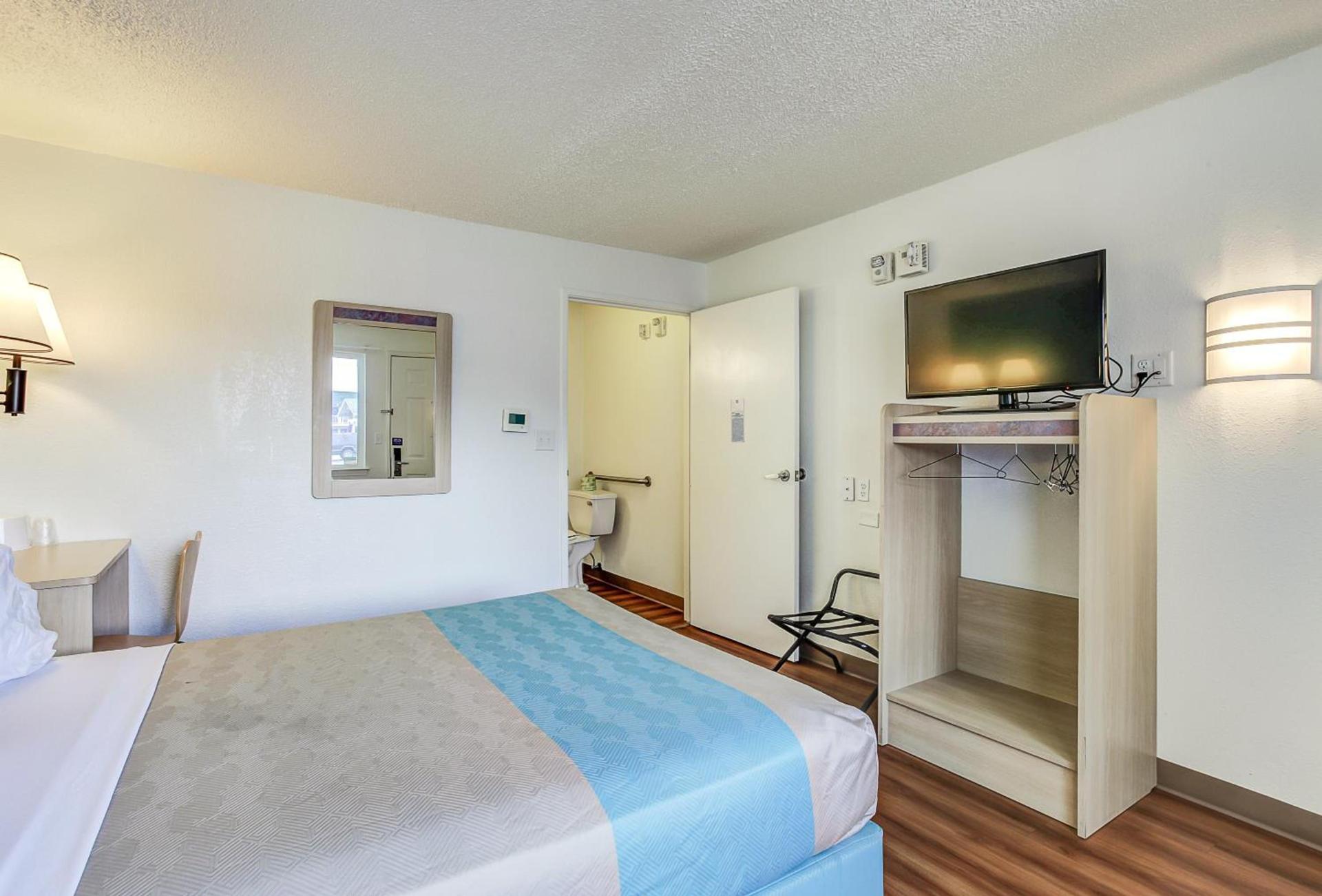 Motel 6-Coos Bay, OR photo 13