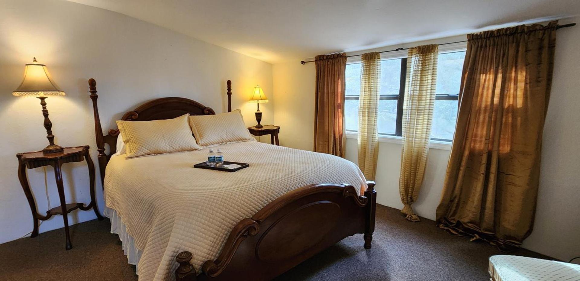 Lily Creek Lodge photo 35