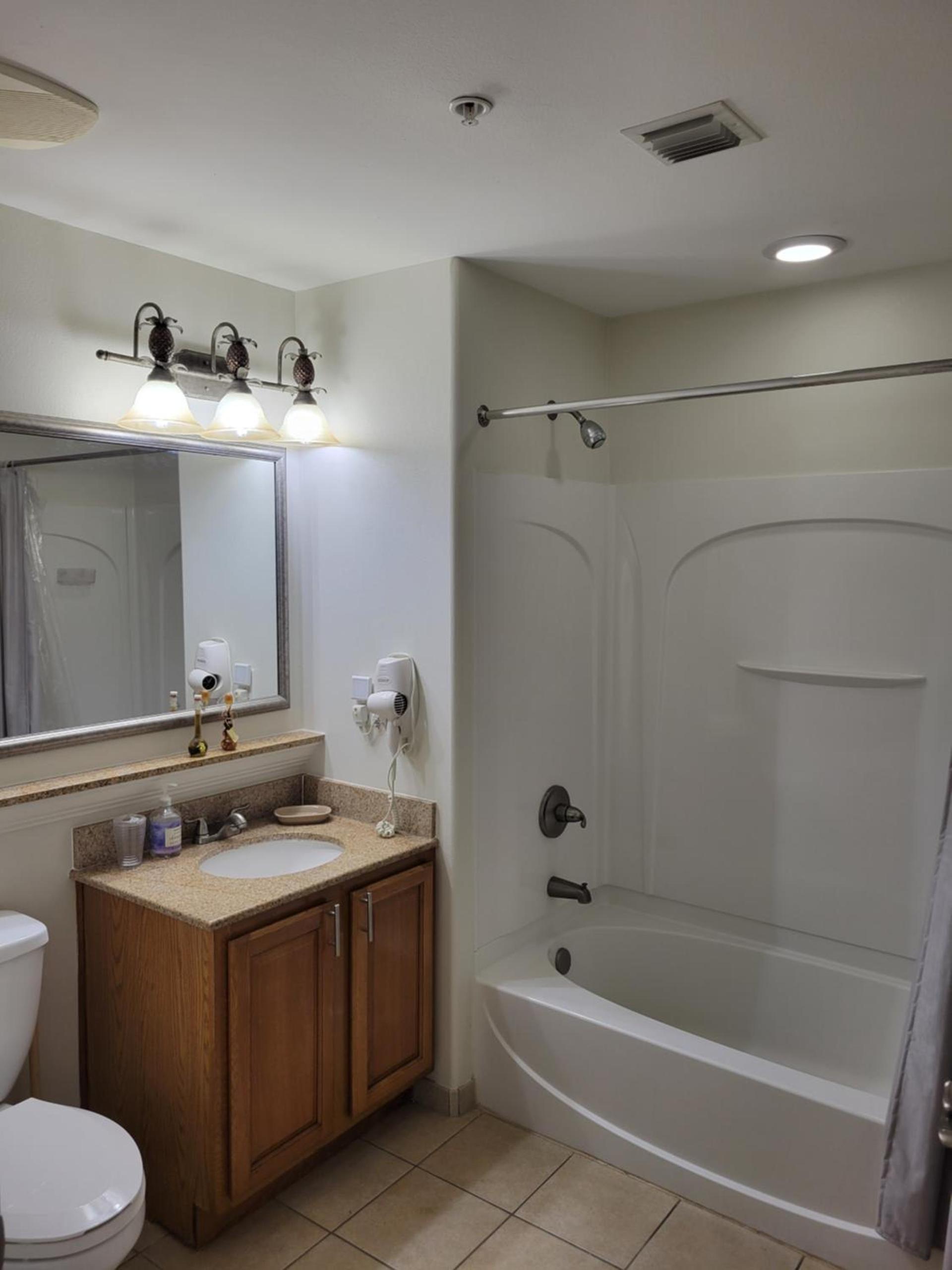 Lakeview Condo Hotel near Disney photo 12