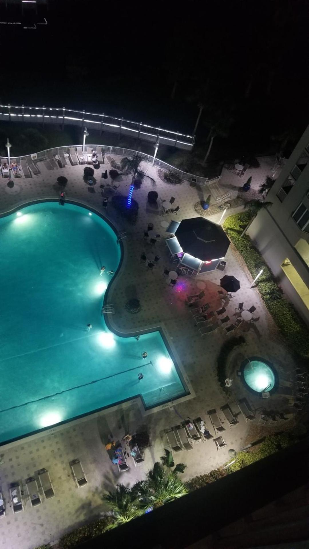 Lakeview Condo Hotel near Disney photo 13