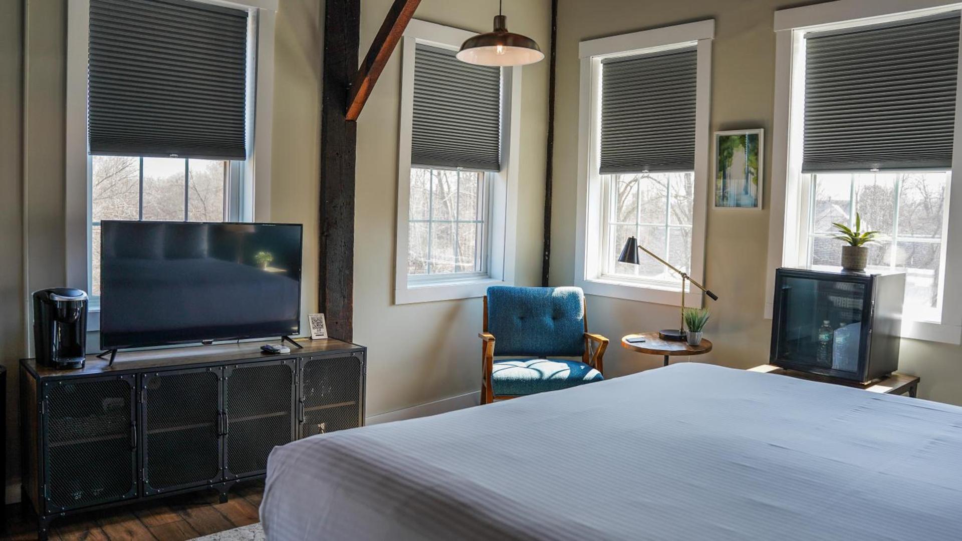Old Mill Inn photo 72