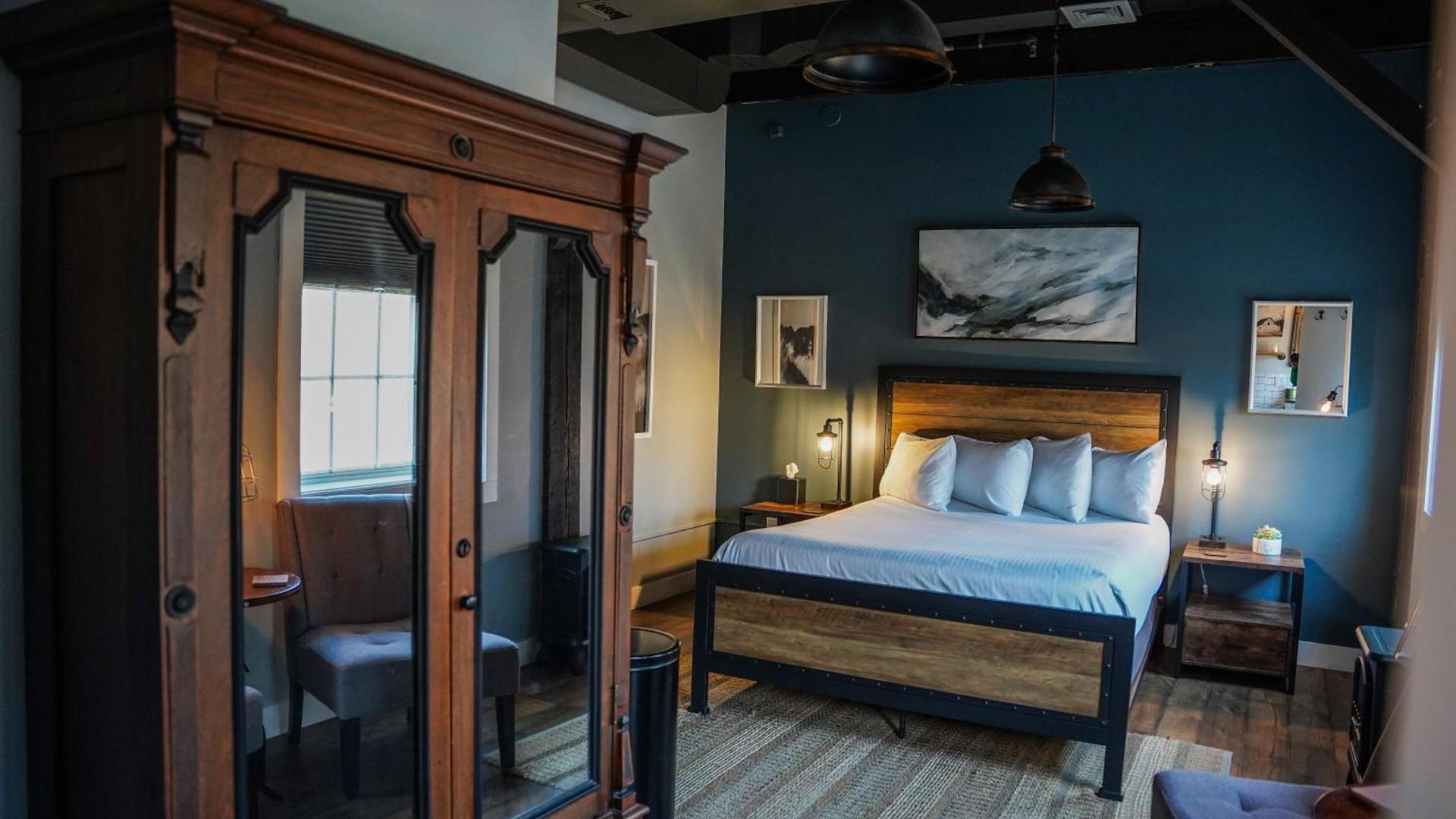 Old Mill Inn photo 78