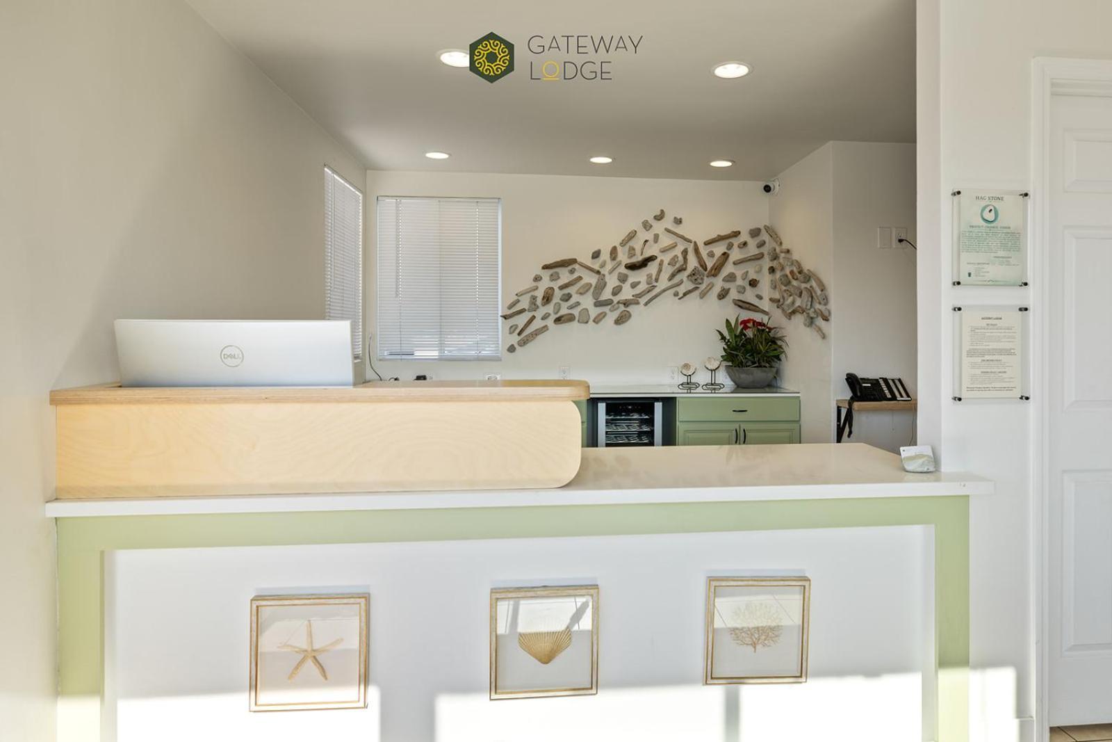Gateway Lodge photo 2