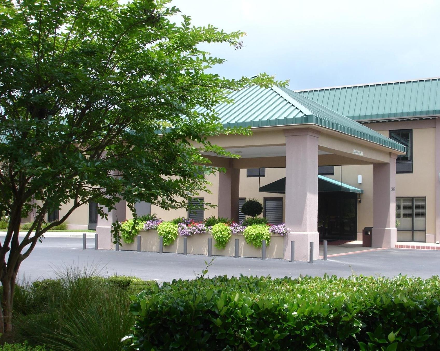 Moncks Corner Inn photo 10