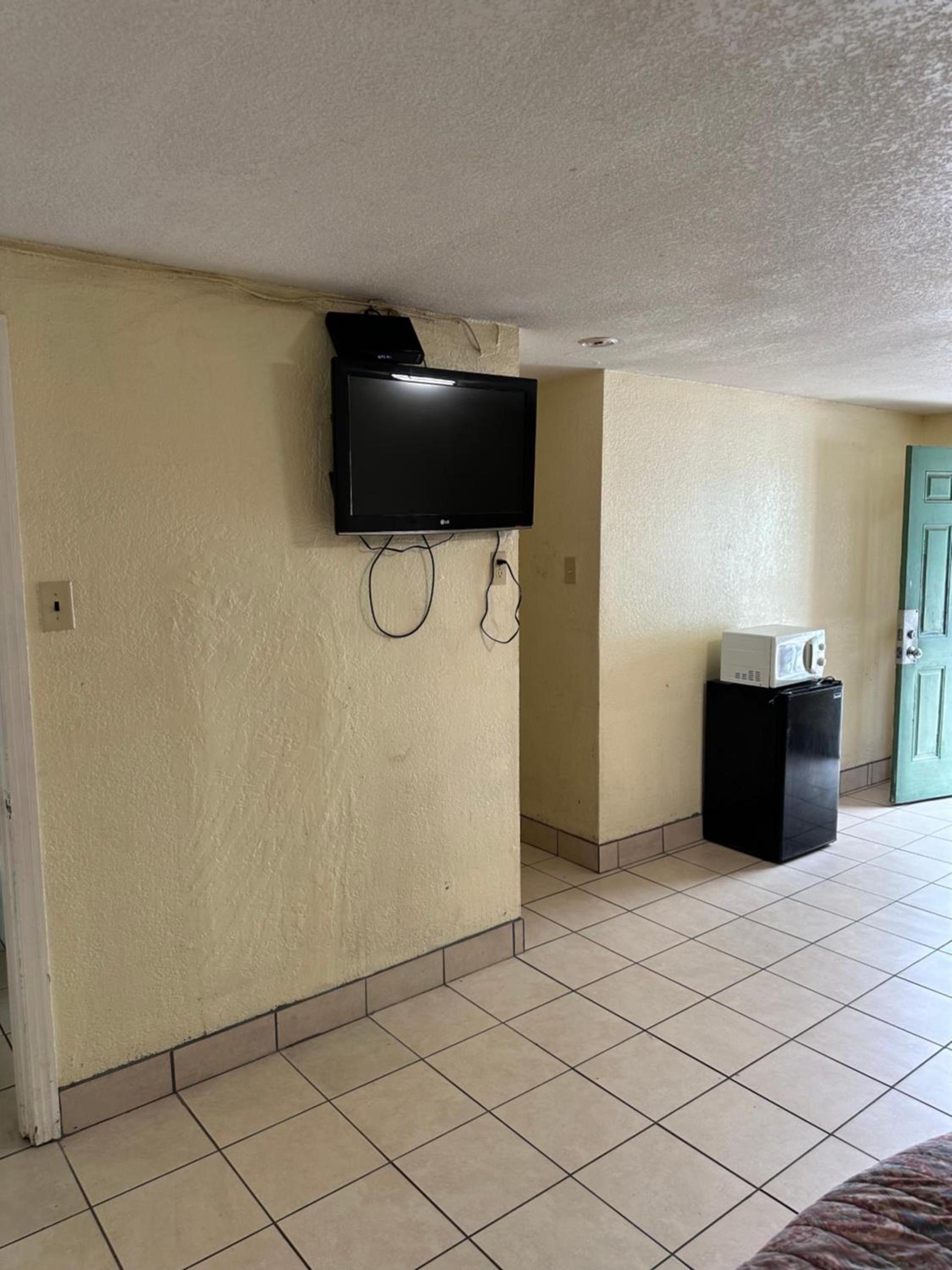 Sands Motel photo 7