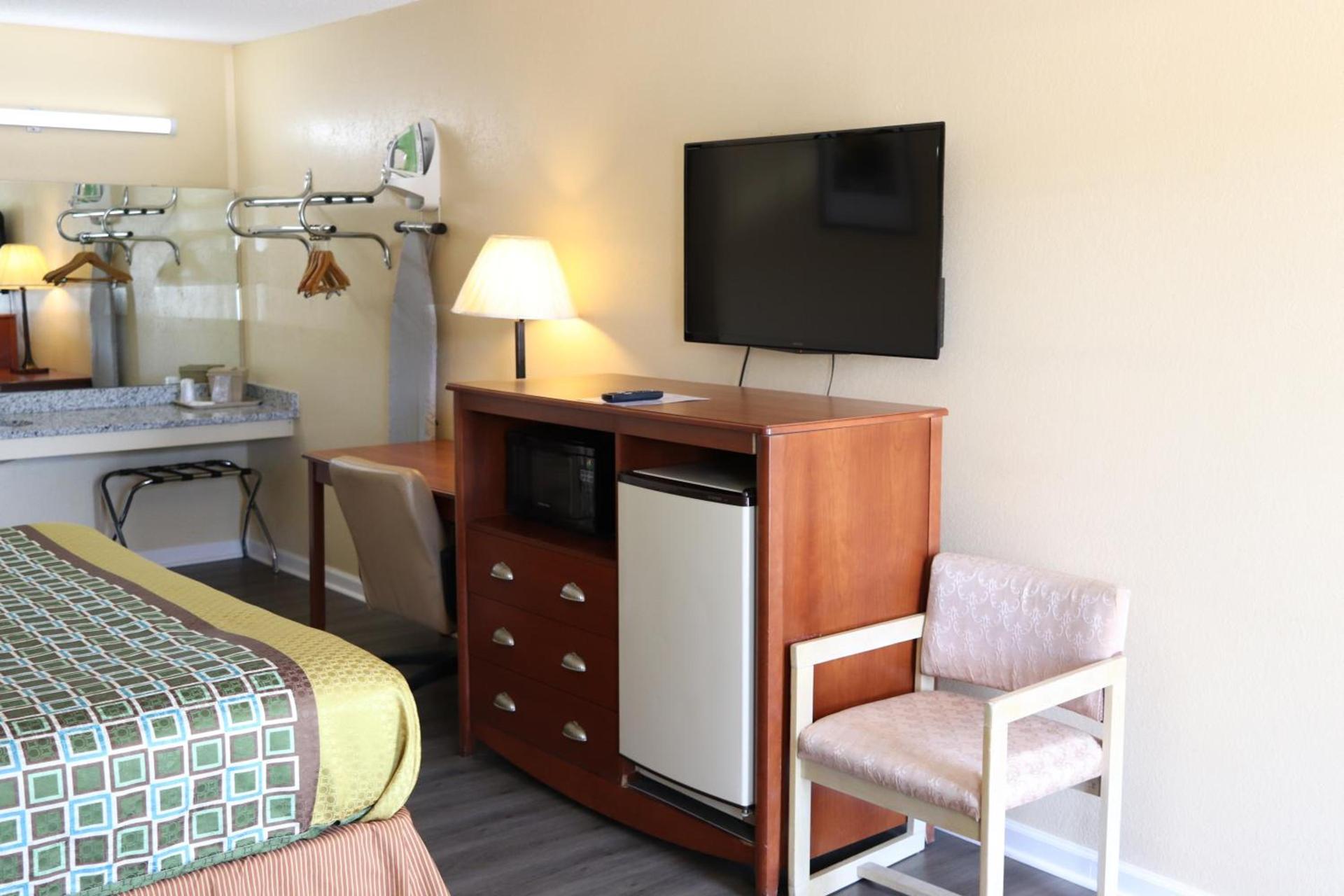Woodstream Inn photo 41