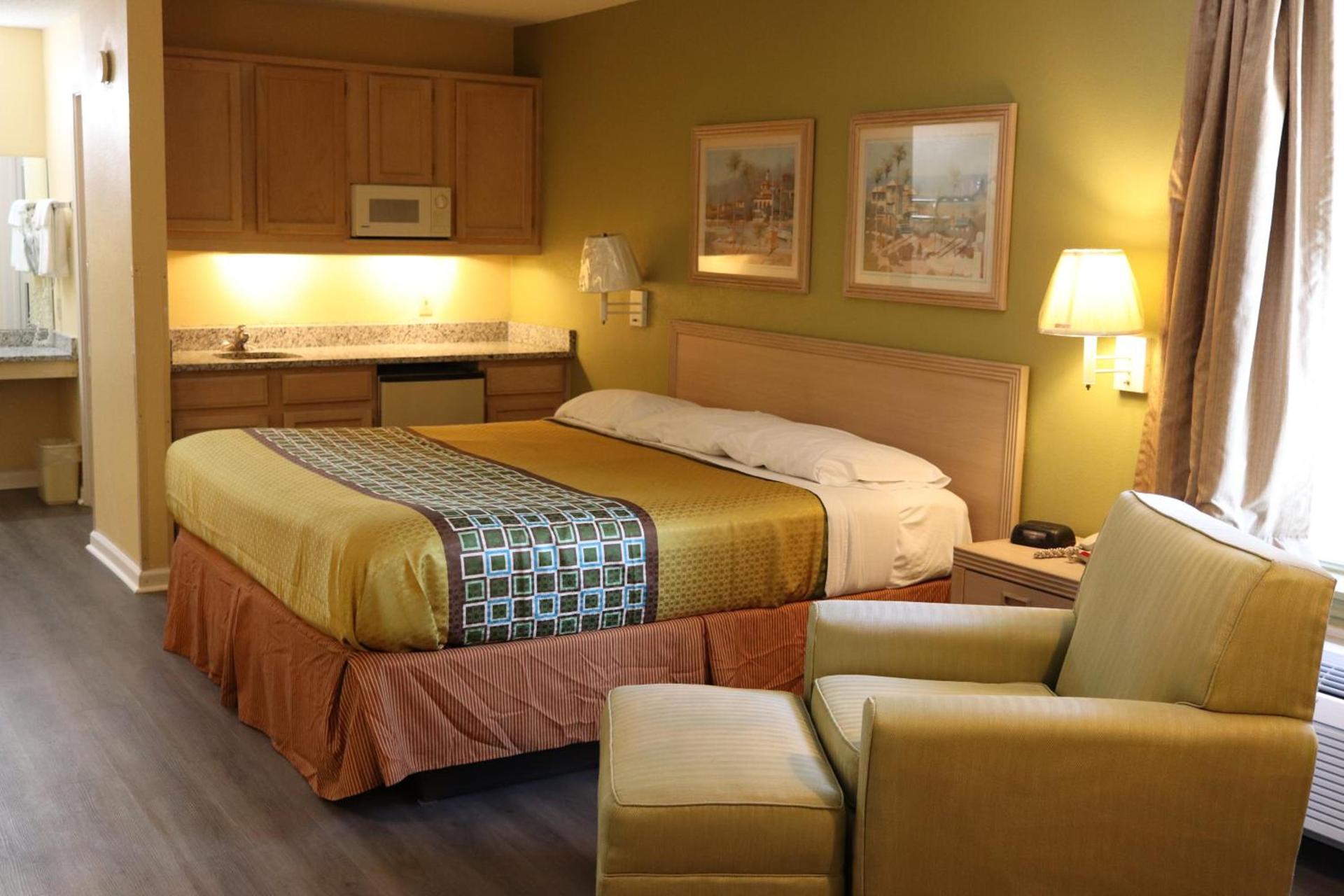 Woodstream Inn photo 54