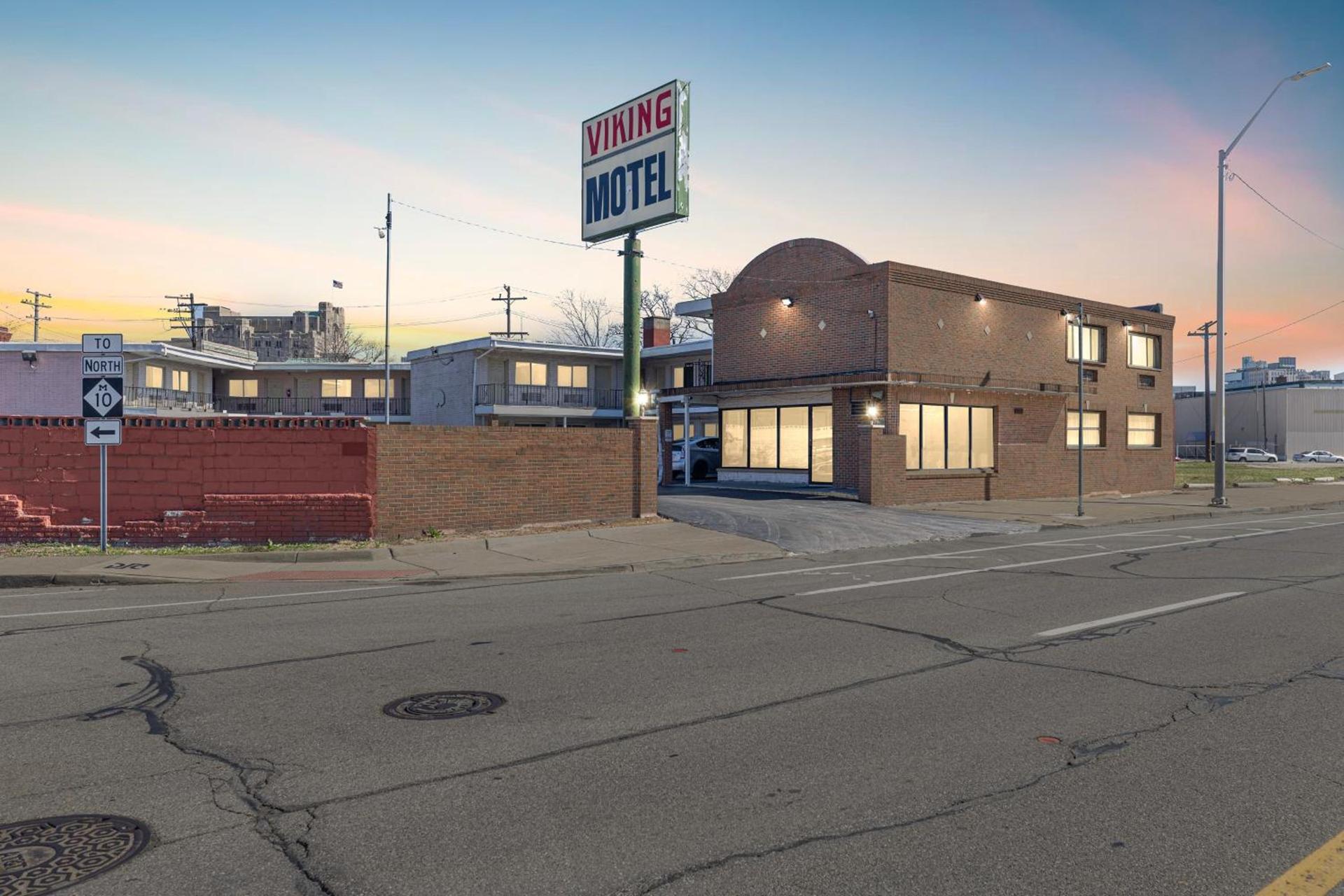 Viking Motel-Detroit photo 8