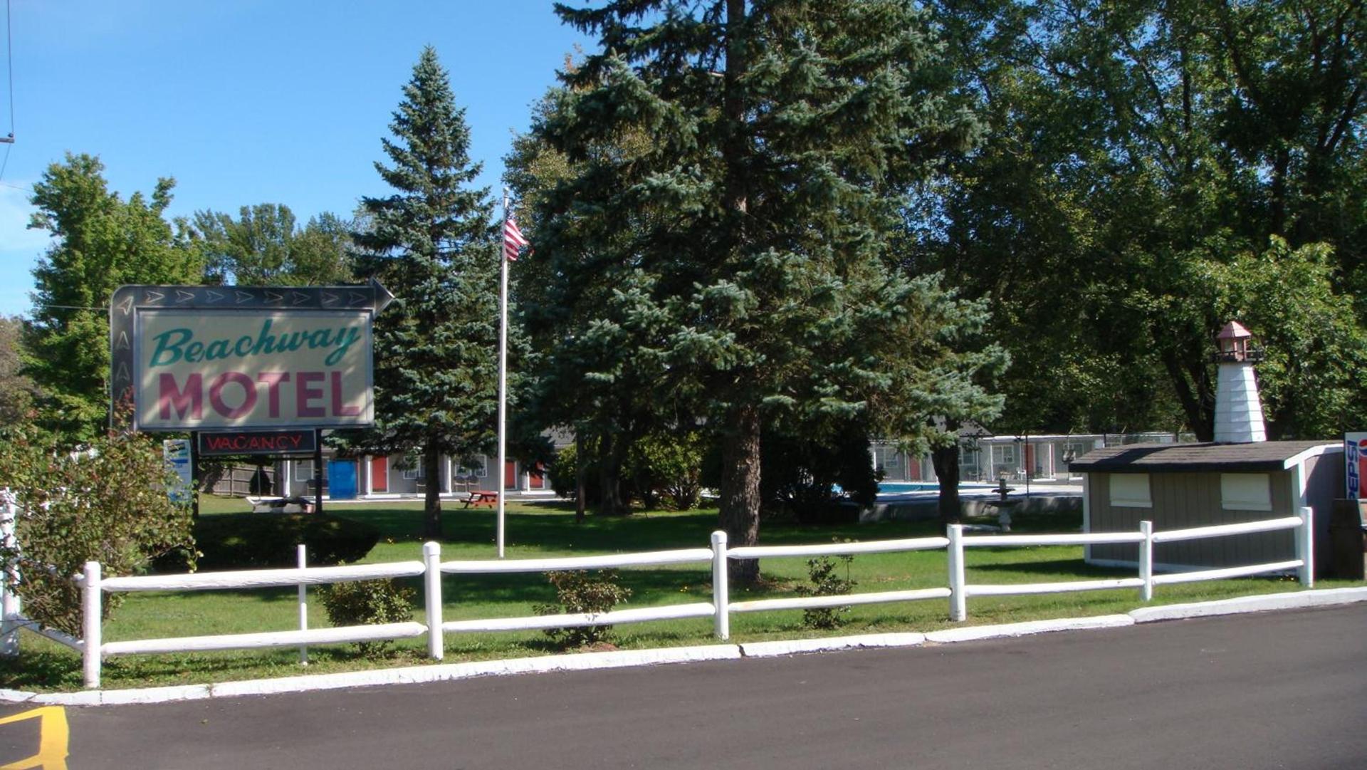 Beachway Motel photo 1