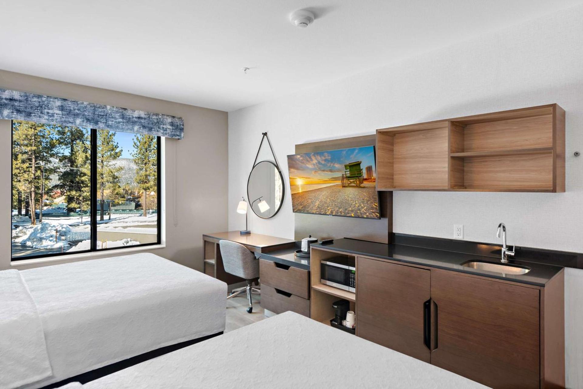 Hampton Inn Big Bear Lake photo 13