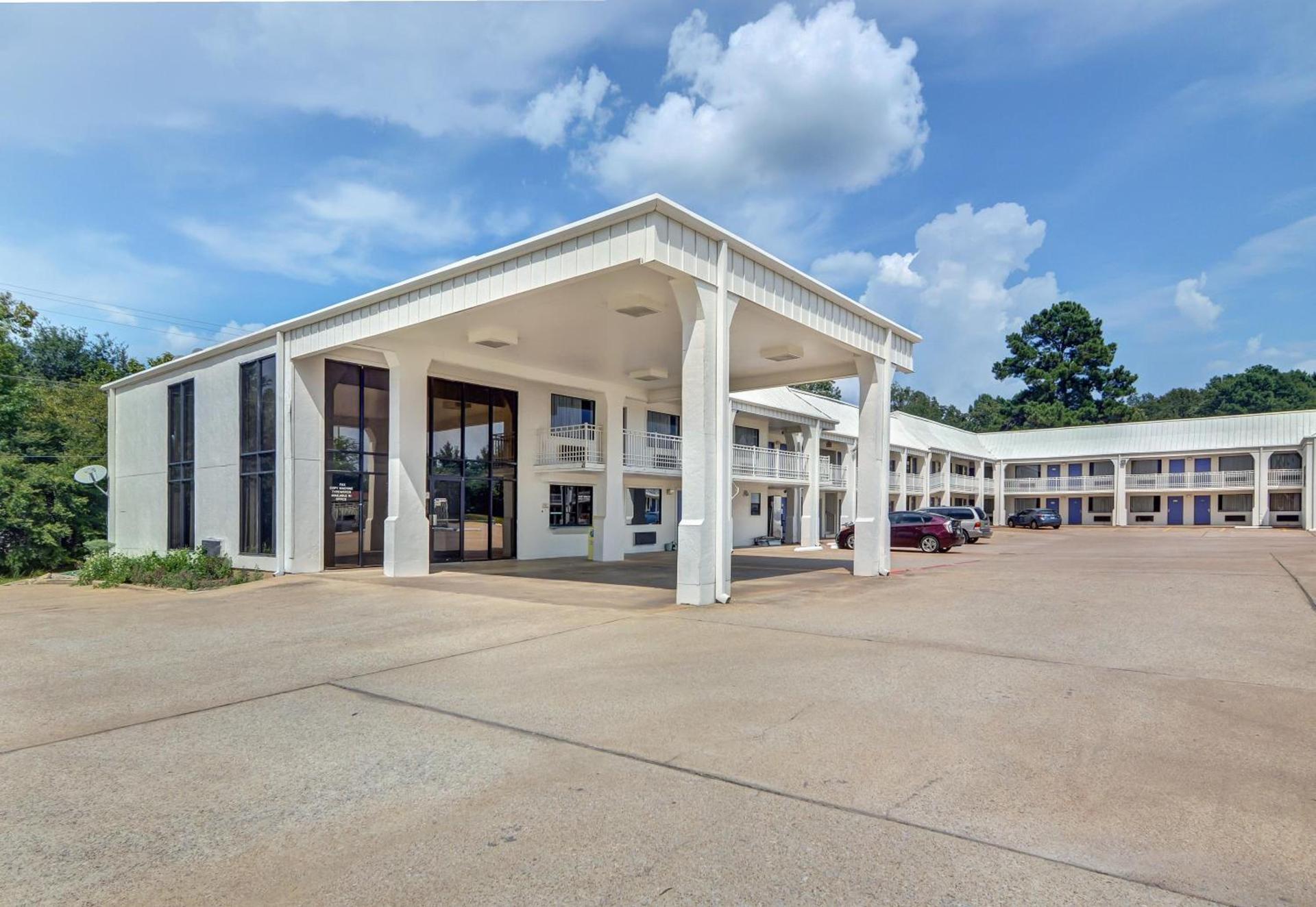 Motel 6-Lindale, TX photo 5