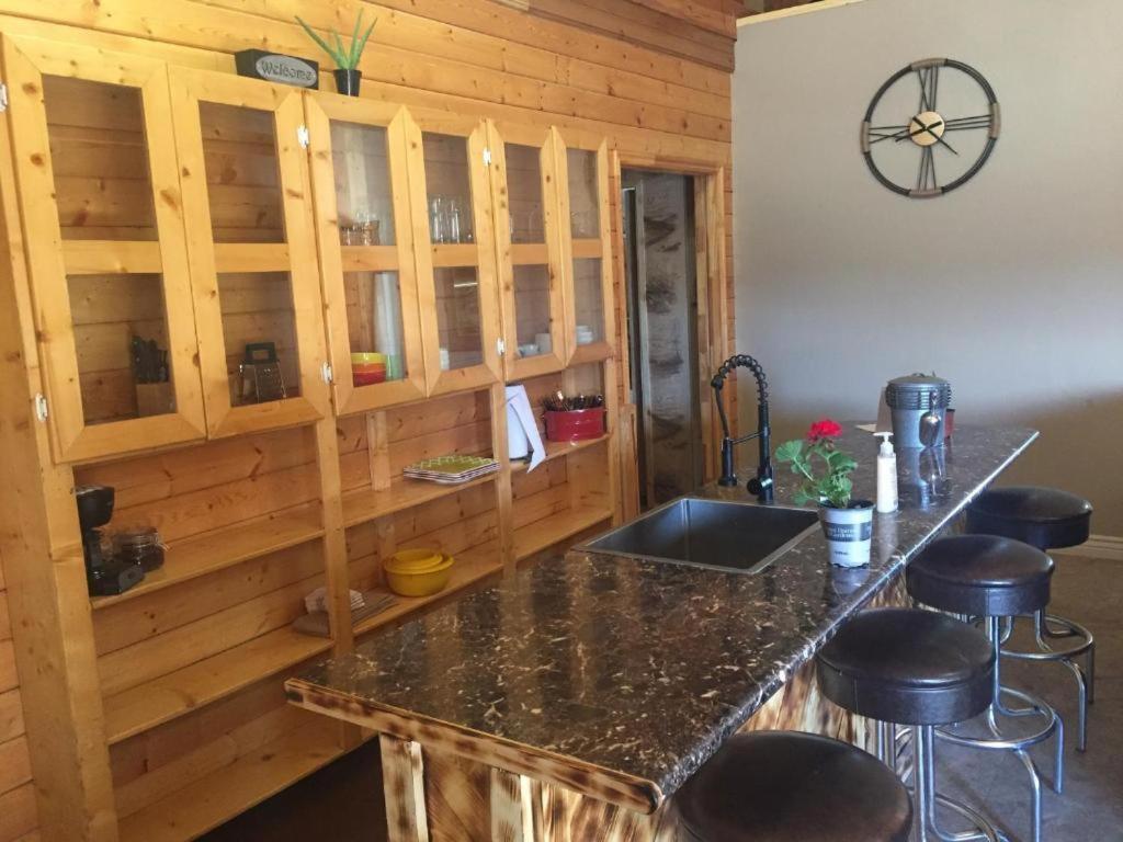 Ponderosa Inn photo 2