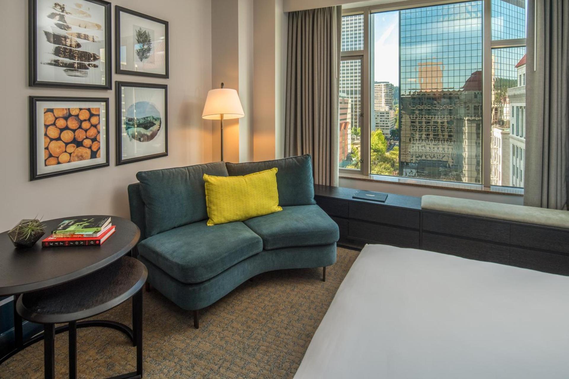 The Duniway Portland, A Hilton Hotel photo 71