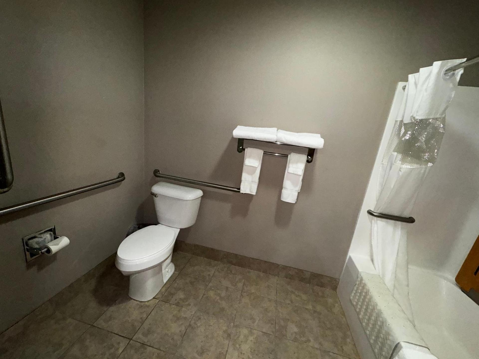 Garner INN & Suites photo 52