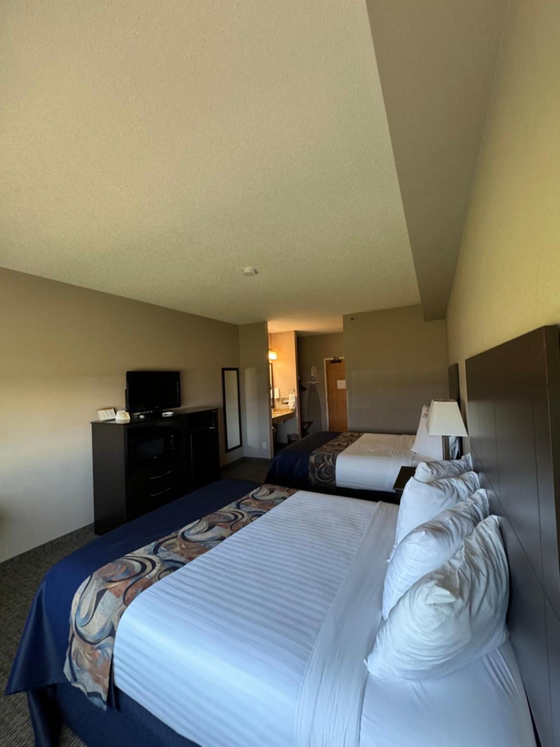 Garner INN & Suites photo 4