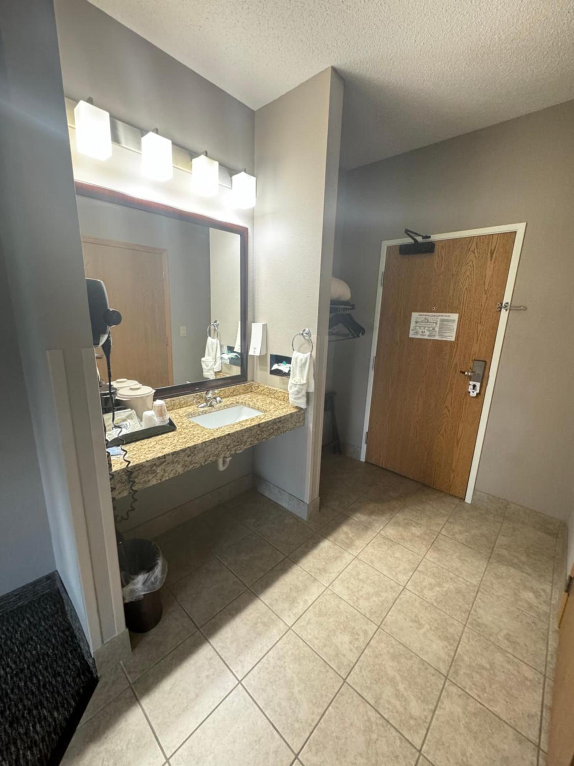 Garner INN & Suites photo 30