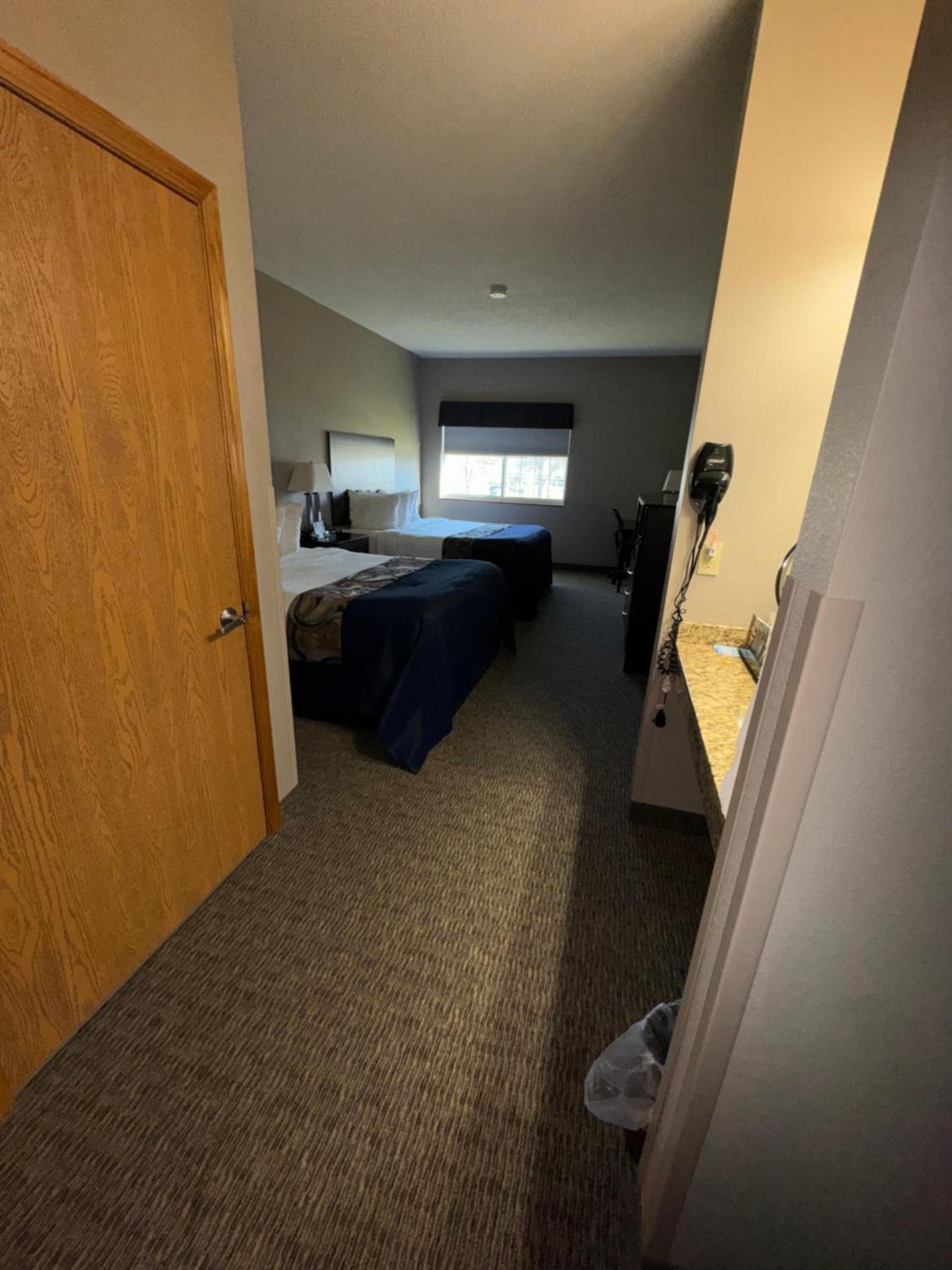Garner INN & Suites photo 49