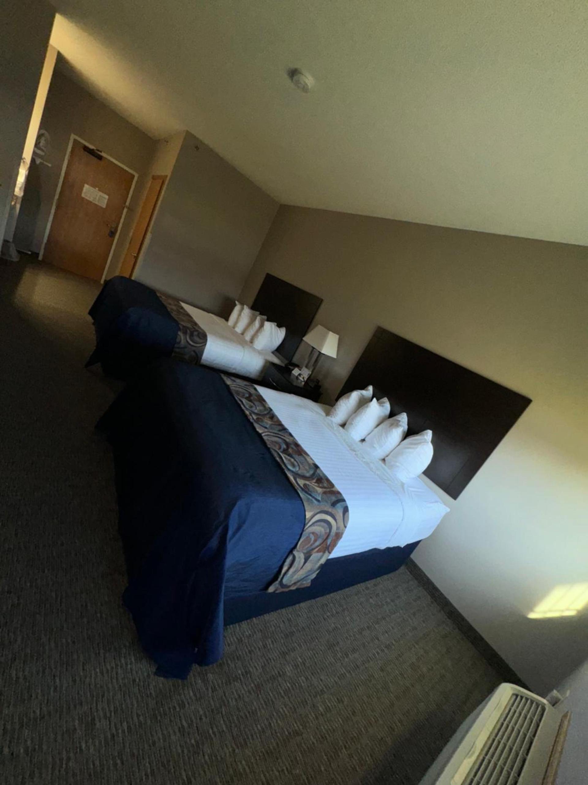 Garner INN & Suites photo 64