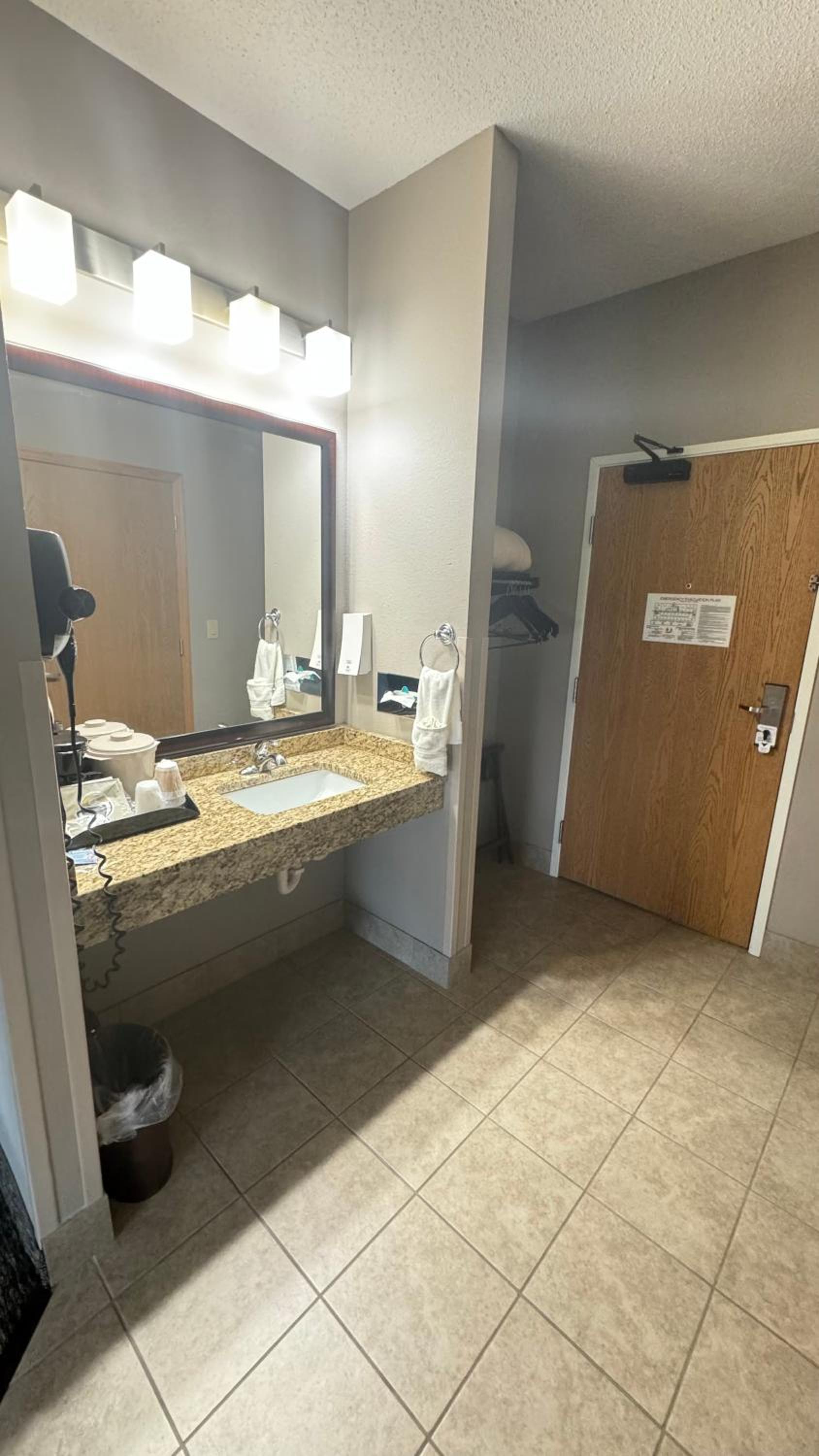 Garner INN & Suites photo 68