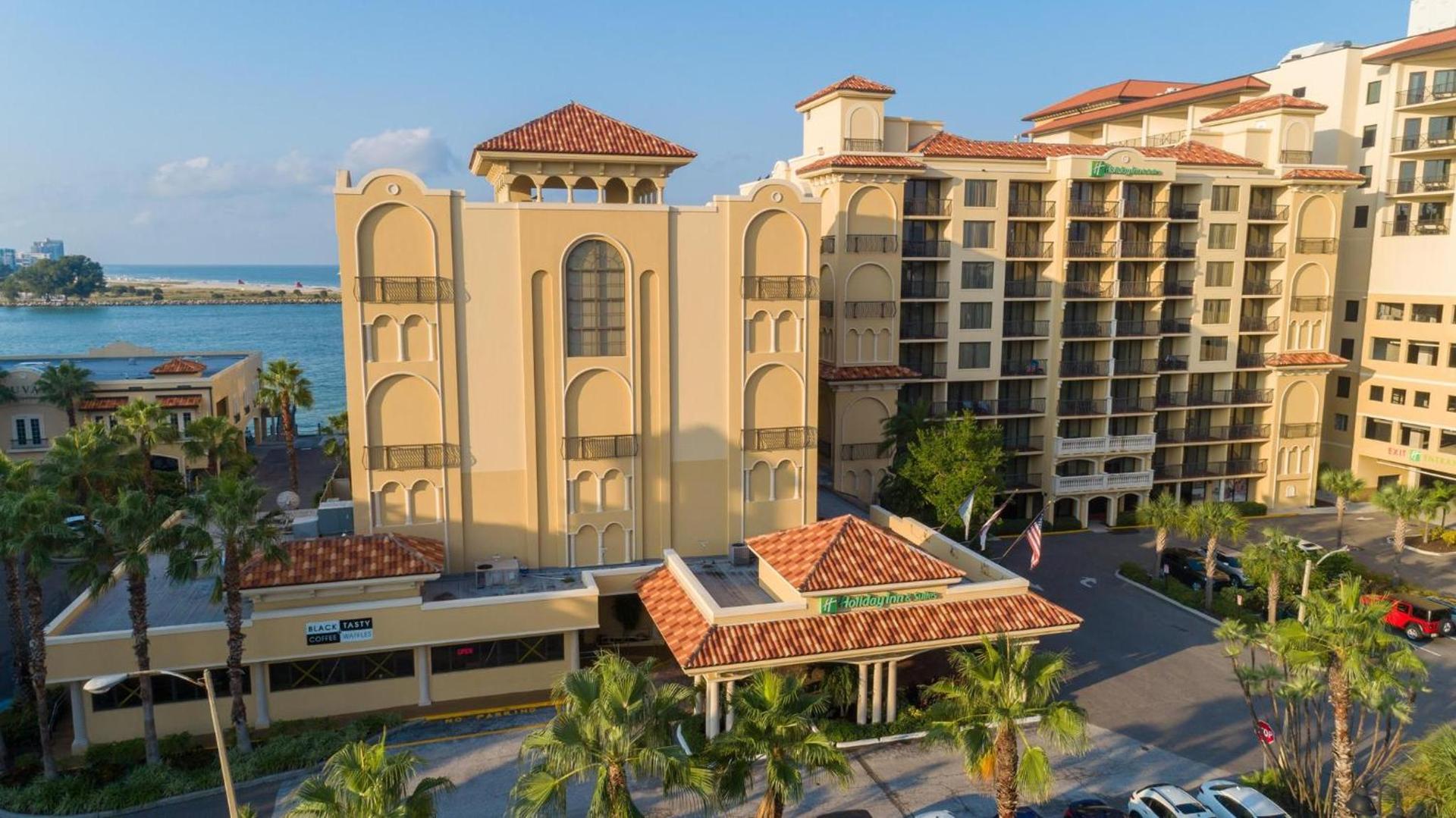Holiday Inn & Suites Clearwater Beach by IHG photo 42