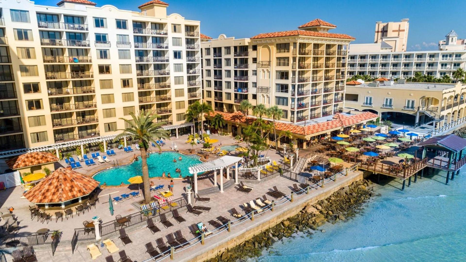 Holiday Inn & Suites Clearwater Beach by IHG photo 54