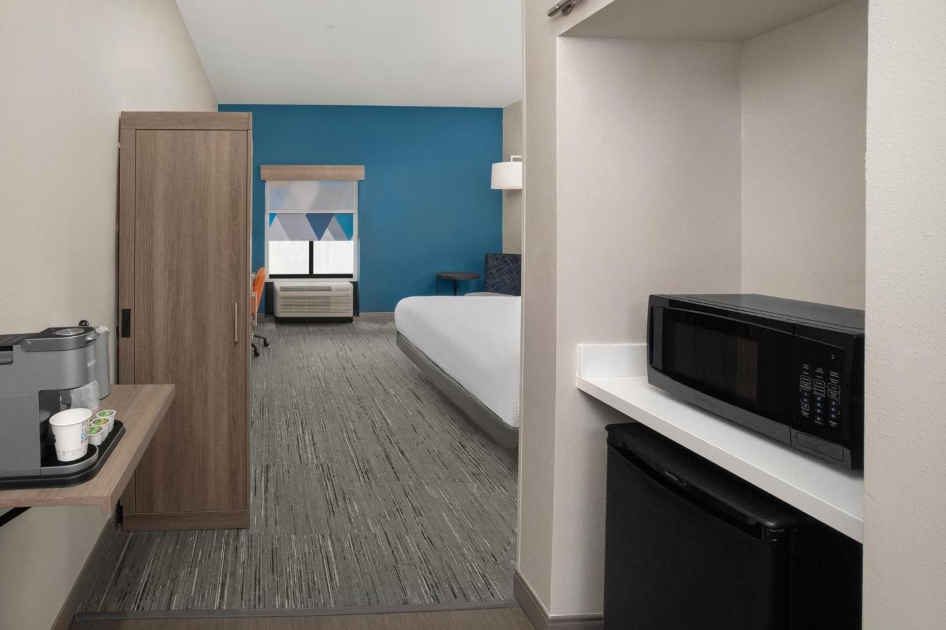 Holiday Inn Express - Hattiesburg West - Univ Area photo 70