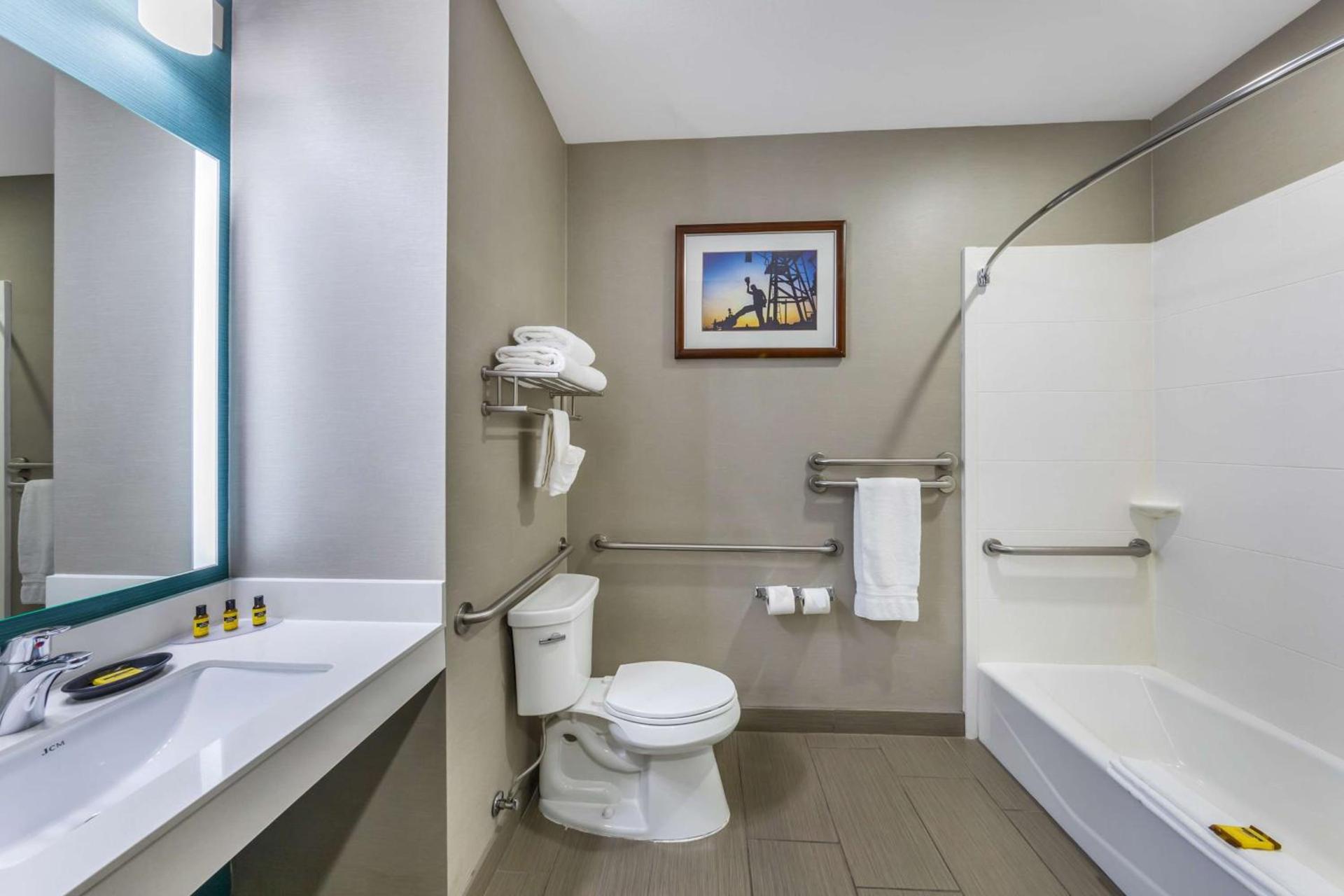 Best Western Plus Taft Inn photo 37