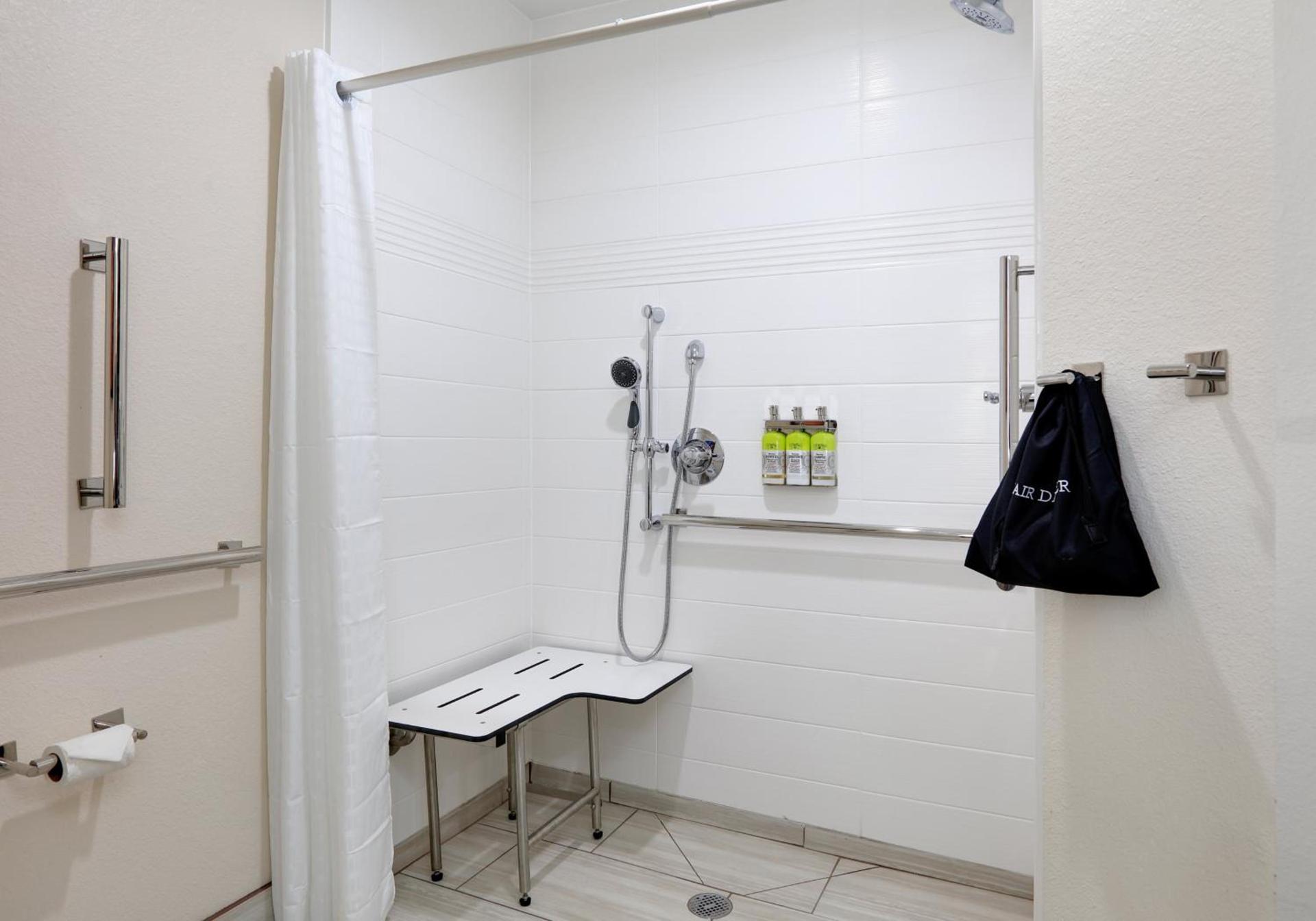 Candlewood Suites DFW West - Hurst by IHG photo 21