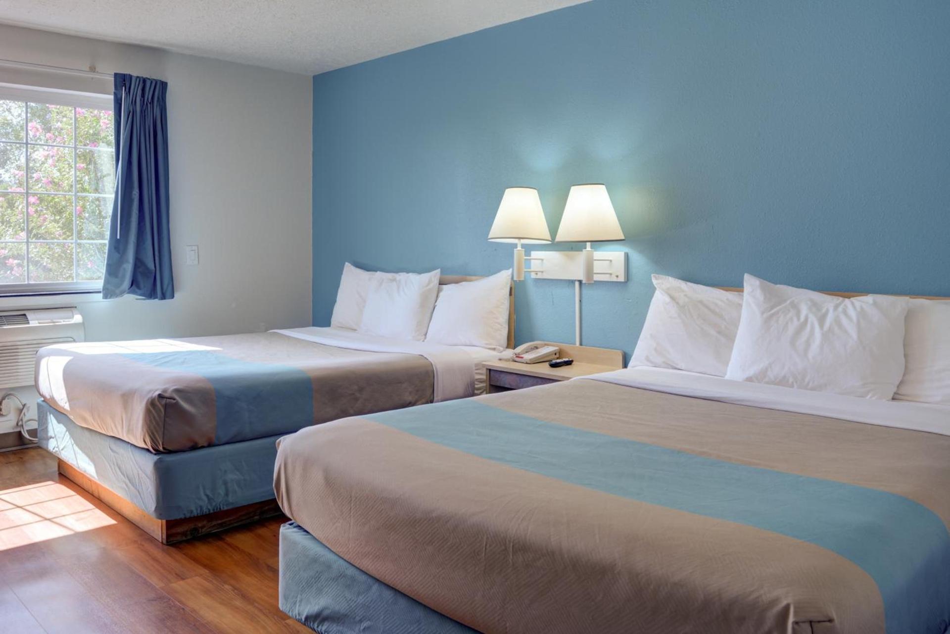 Motel 6-The Dalles, OR photo 62