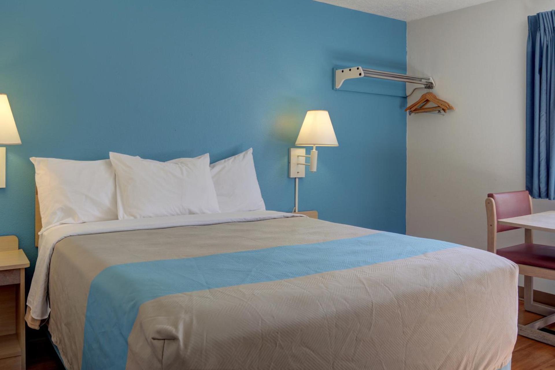 Motel 6-The Dalles, OR photo 63