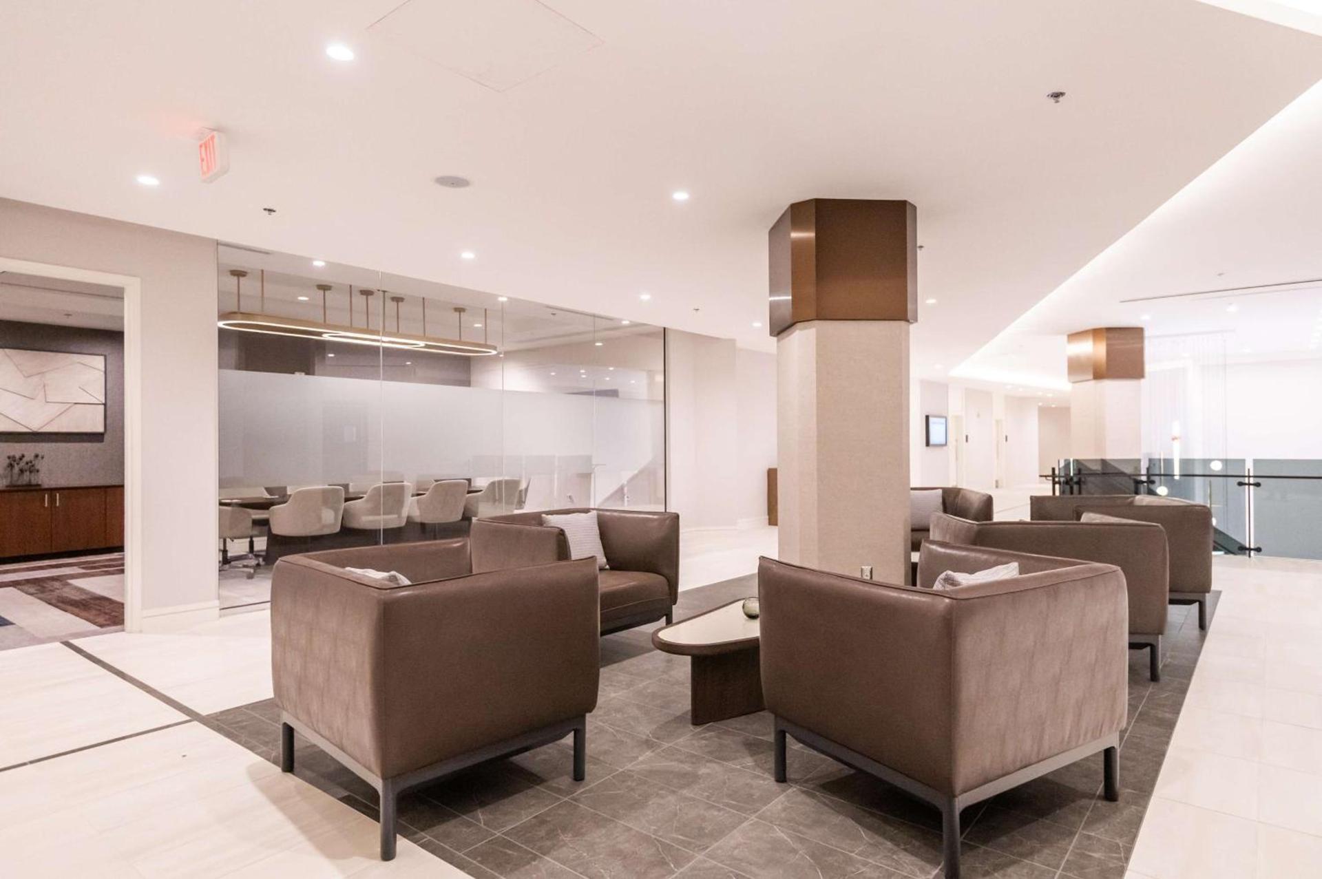Hilton Arlington National Landing photo 25