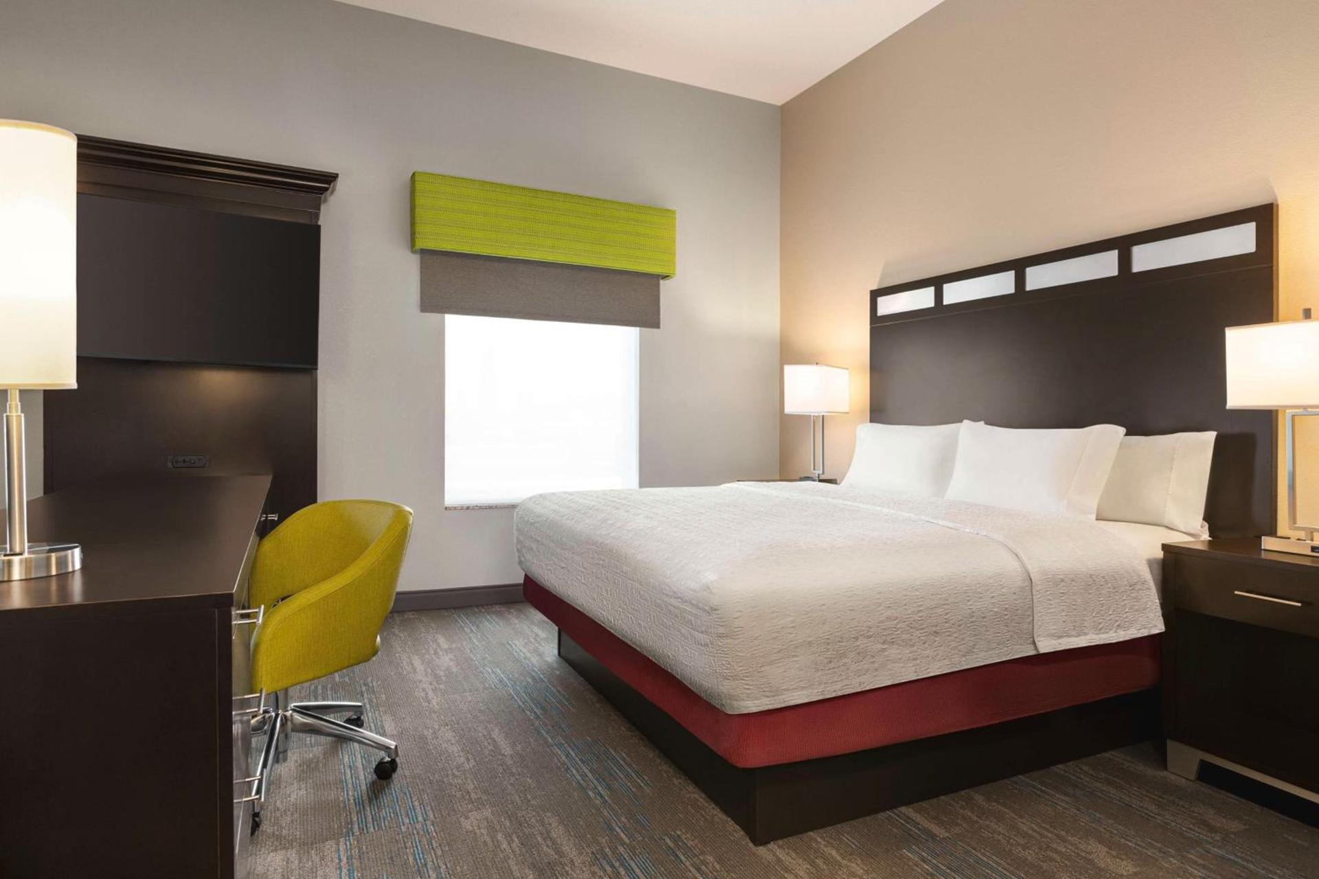 Hampton Inn & Suites York South photo 26