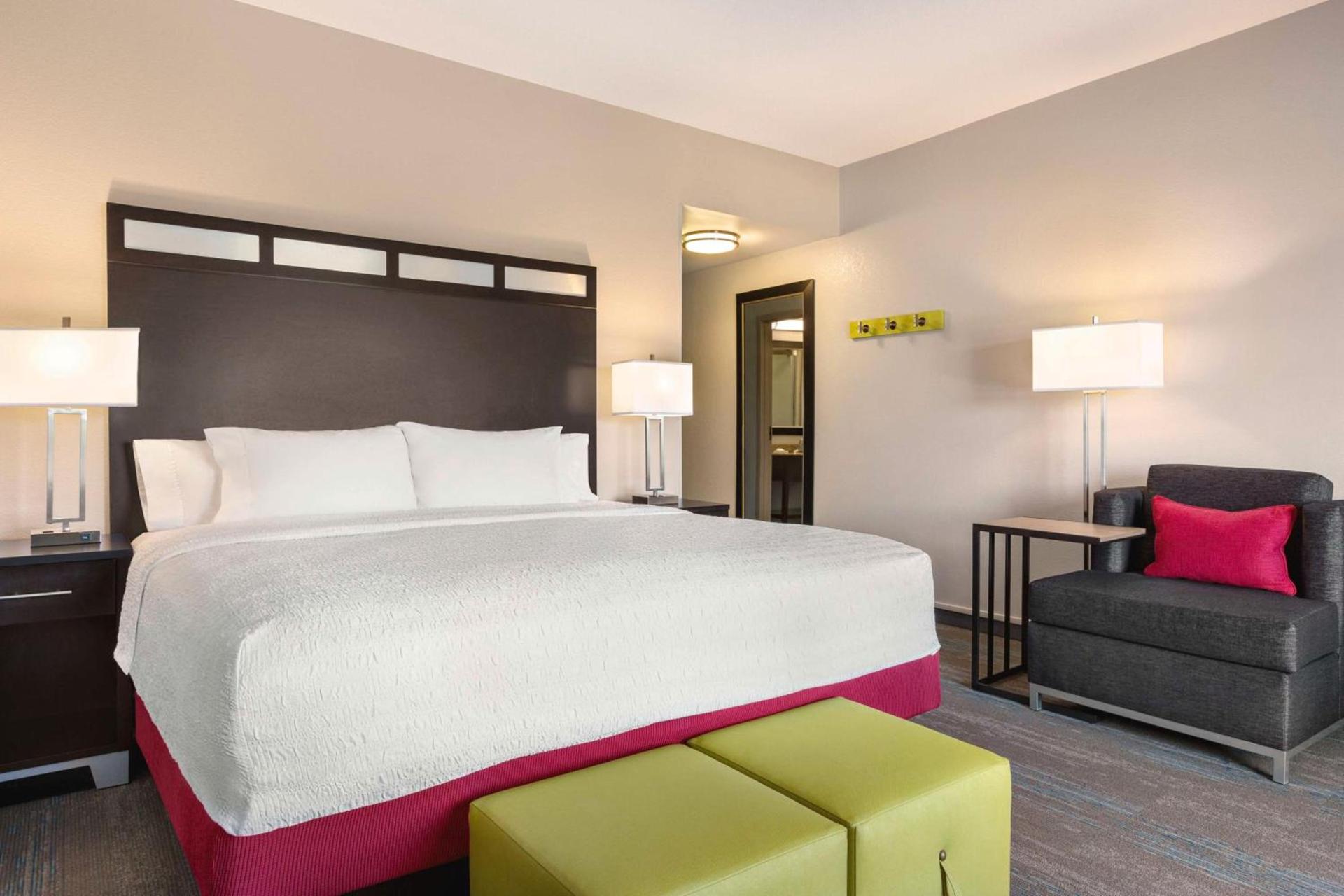 Hampton Inn & Suites York South photo 30