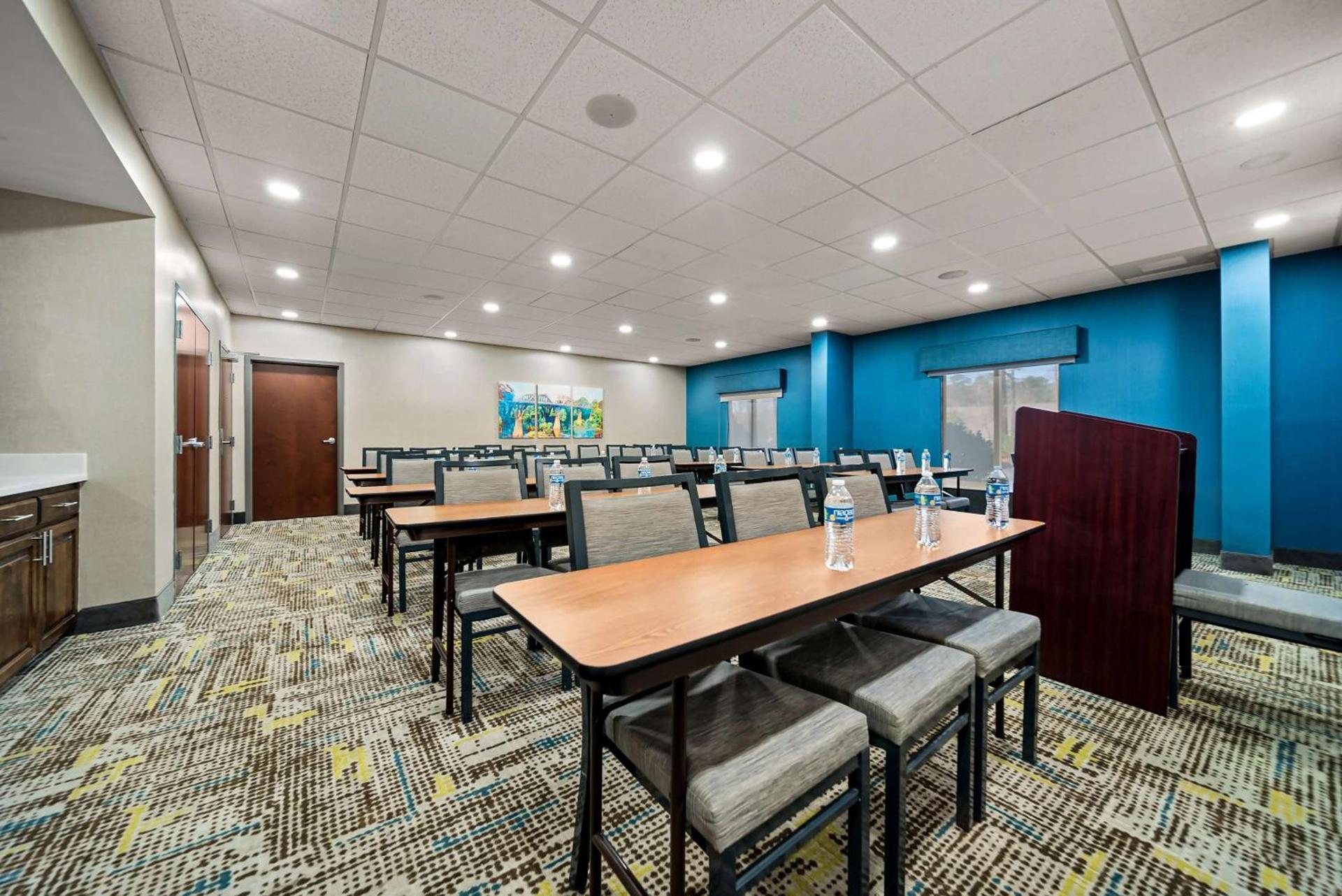 Hampton Inn & Suites Opelika-I-85 Auburn Area photo 39