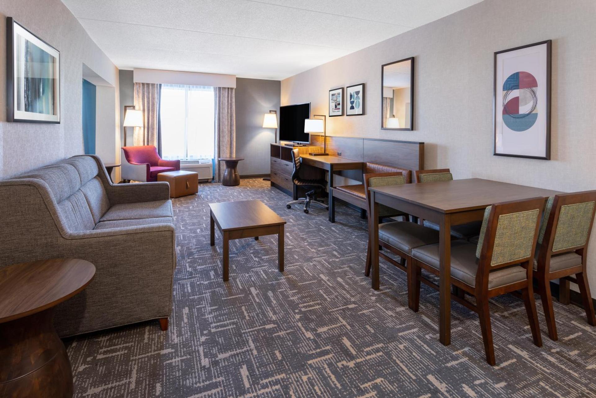 Wingate by Wyndham Vineland photo 40