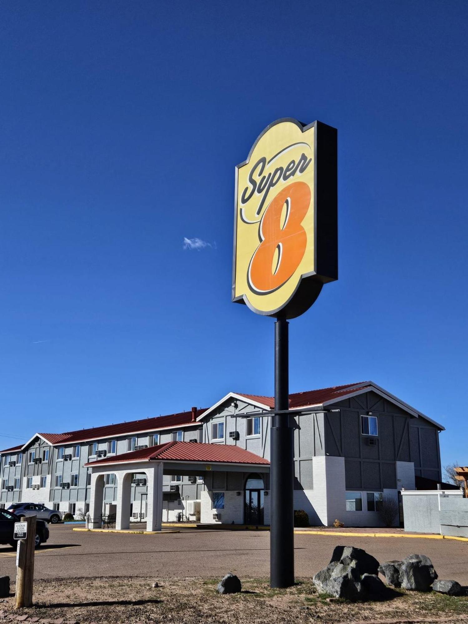 Super 8 by Wyndham Holbrook photo 24