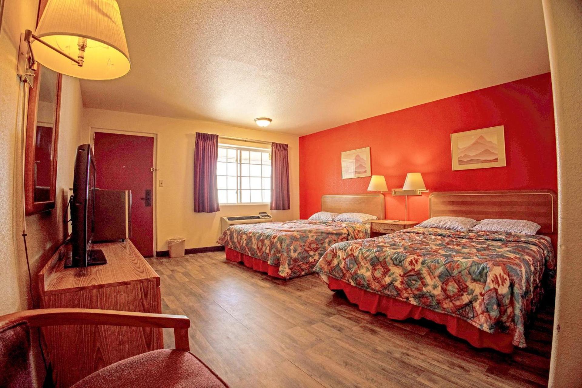 Holiday Motel Lordsburg I-10 photo 50