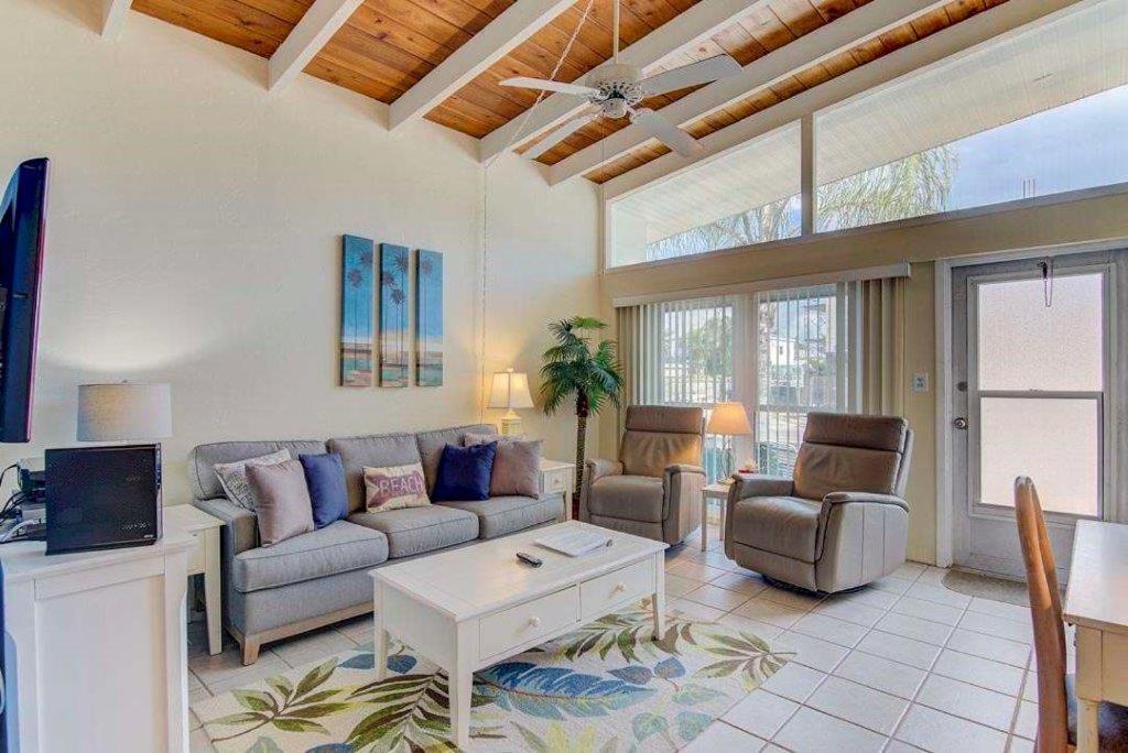 Sea Crest photo 82