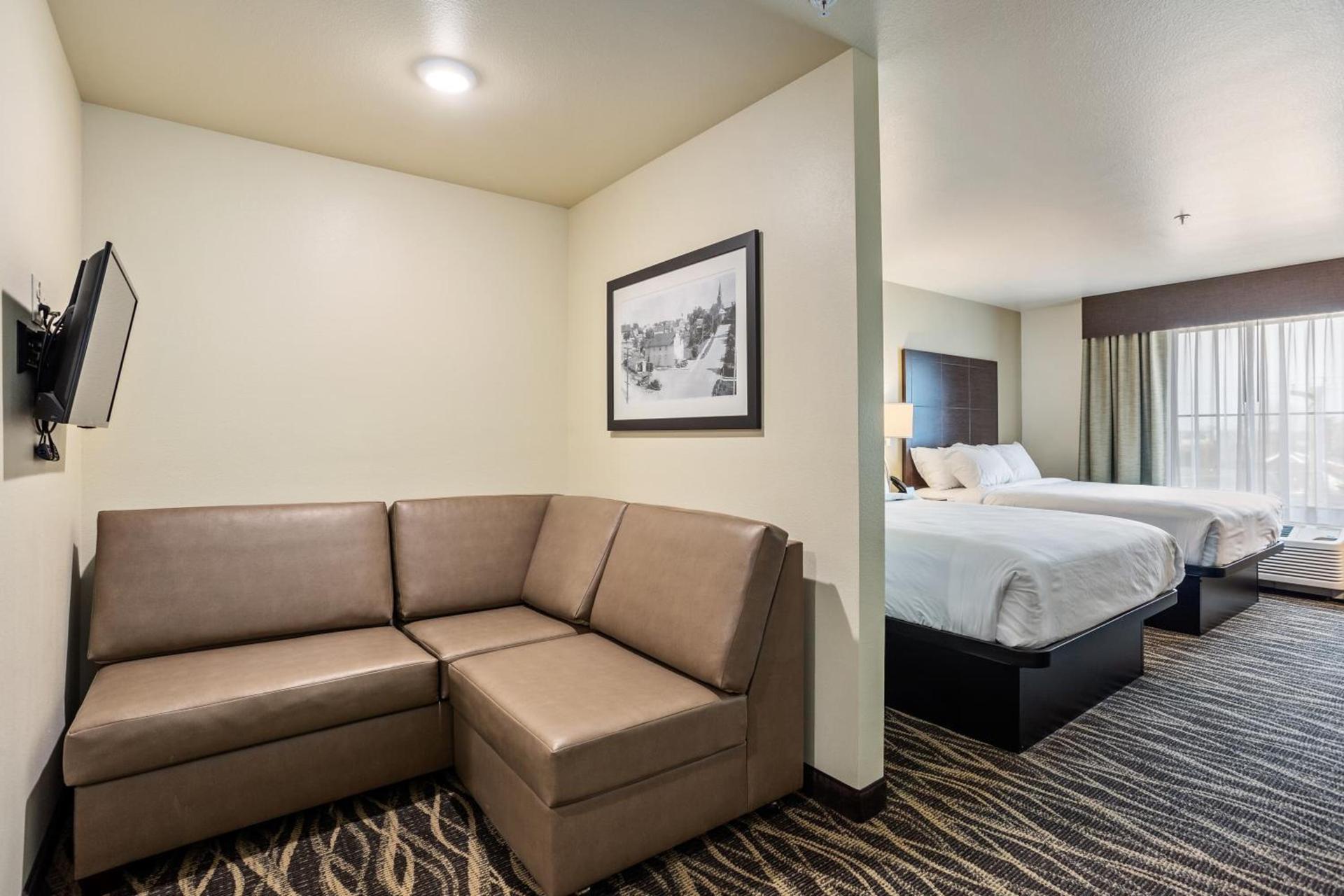 Cobblestone Hotel & Suites - Rhinelander photo 8