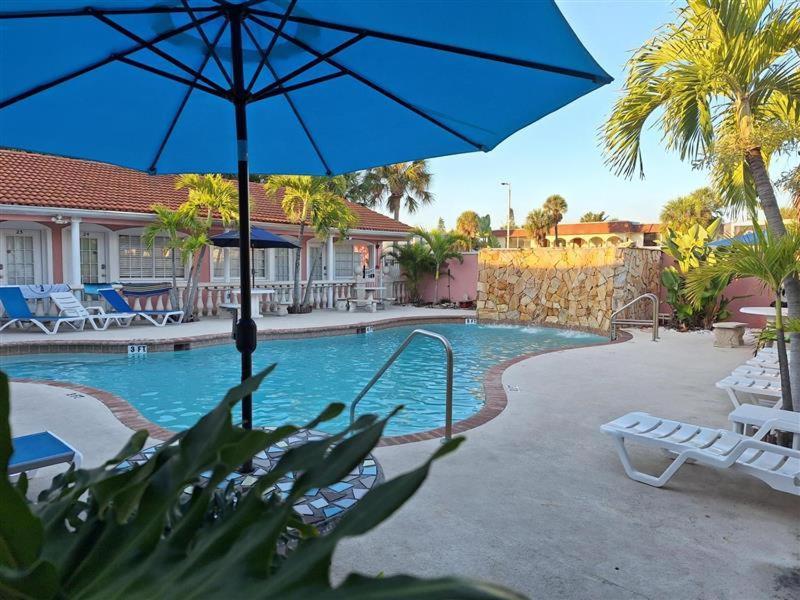 Blind Pass Resort Motel photo 81