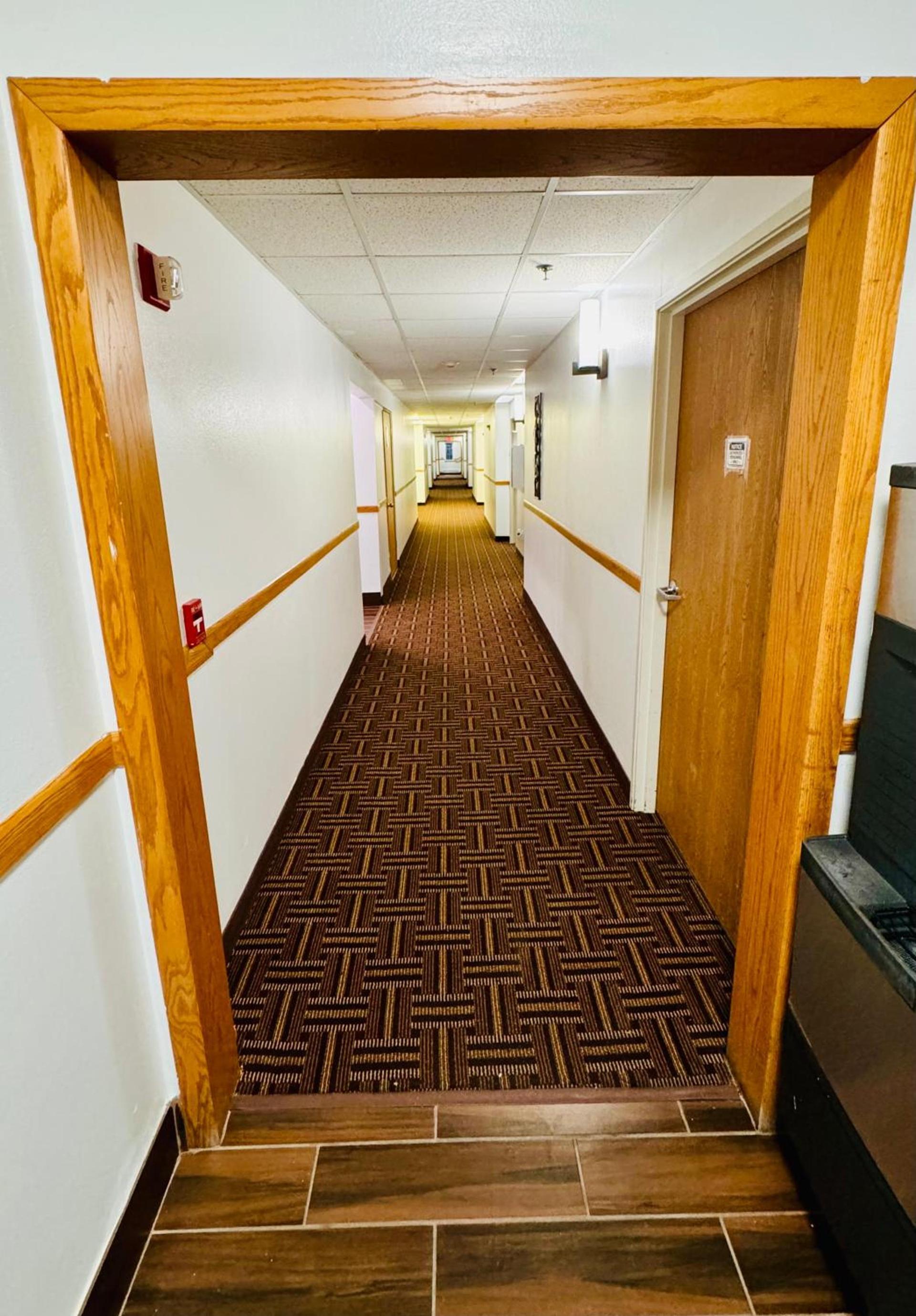 Forest City Inn photo 25