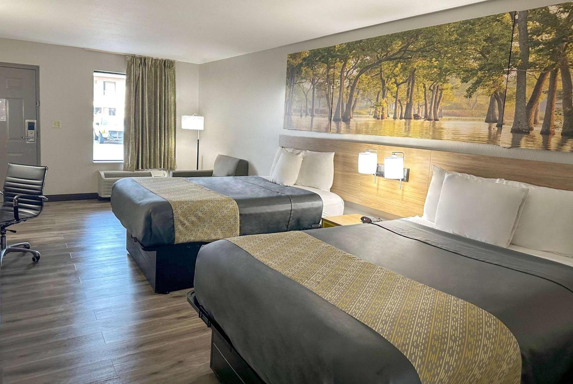 Days Inn & Suites by Wyndham Opelousas photo 27